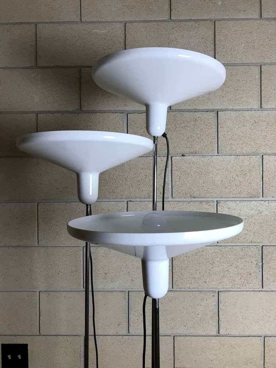 Mid Century Modern Floor Lamps by Harvey Guzzini for Harveiluce For Sale 2