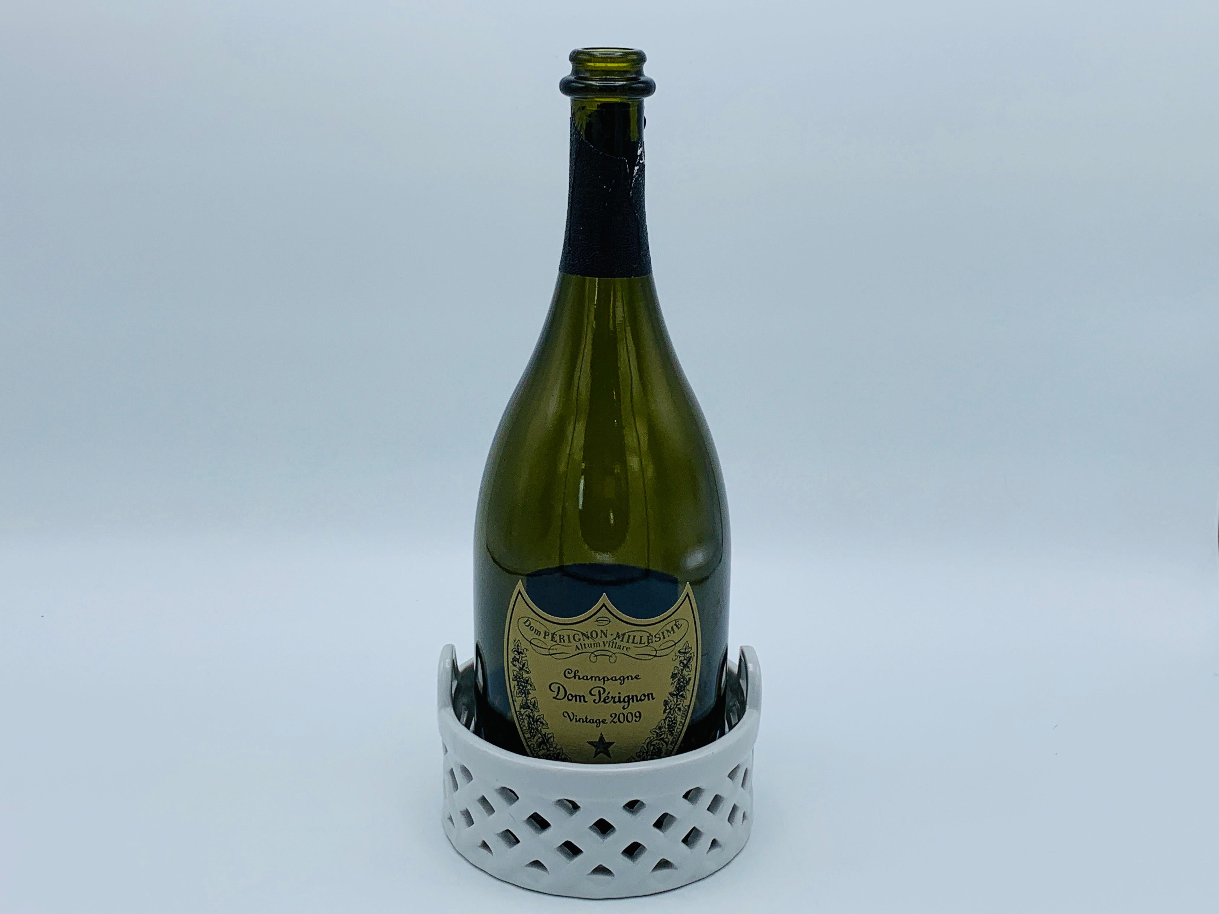 1970s Italian Ceramic Basketweave Wine Bottle Coaster For Sale 1