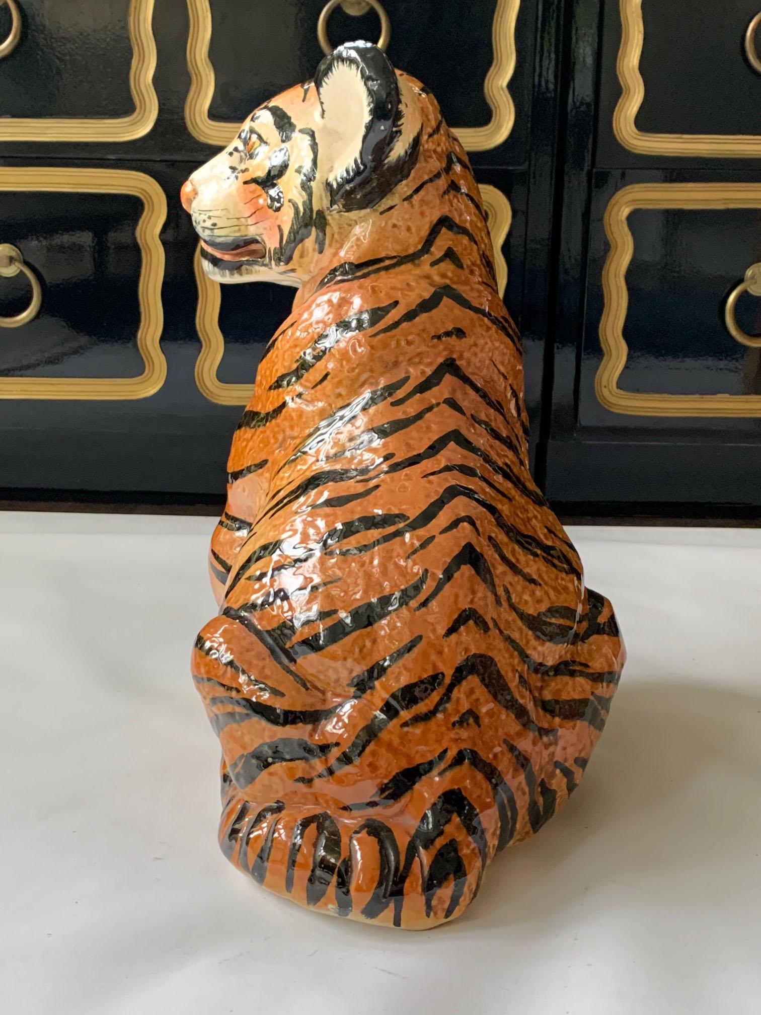 Céramique Statue italienne de cube de tigre en céramique émaillée des années 1970