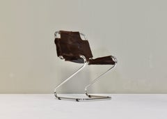 Chaise italienne des années 1970 en cuir de vache et chrome - Italie, années 1970