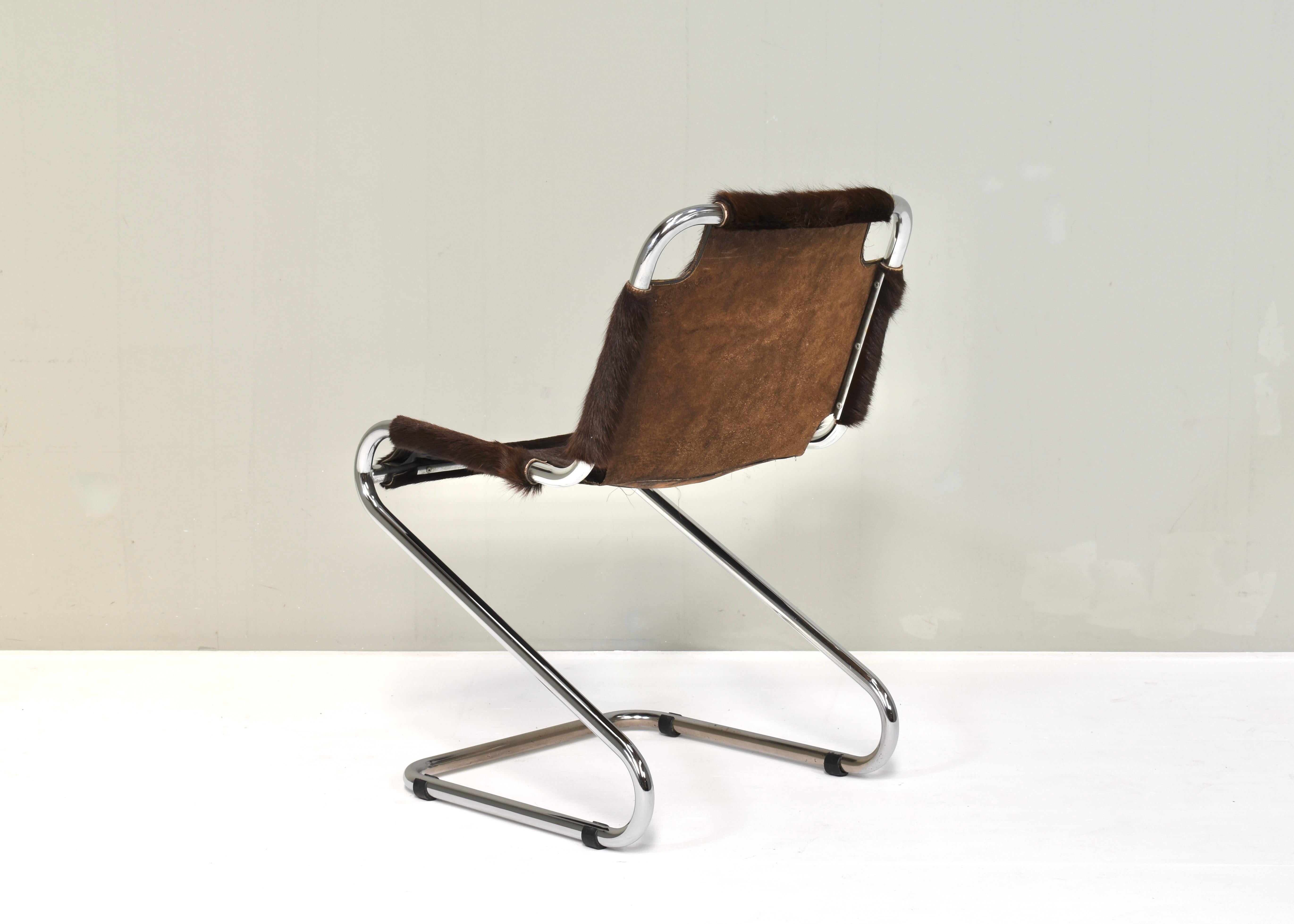 1970s Italian chair in Cowhide and Chrome - Italy, 1970s For Sale 3