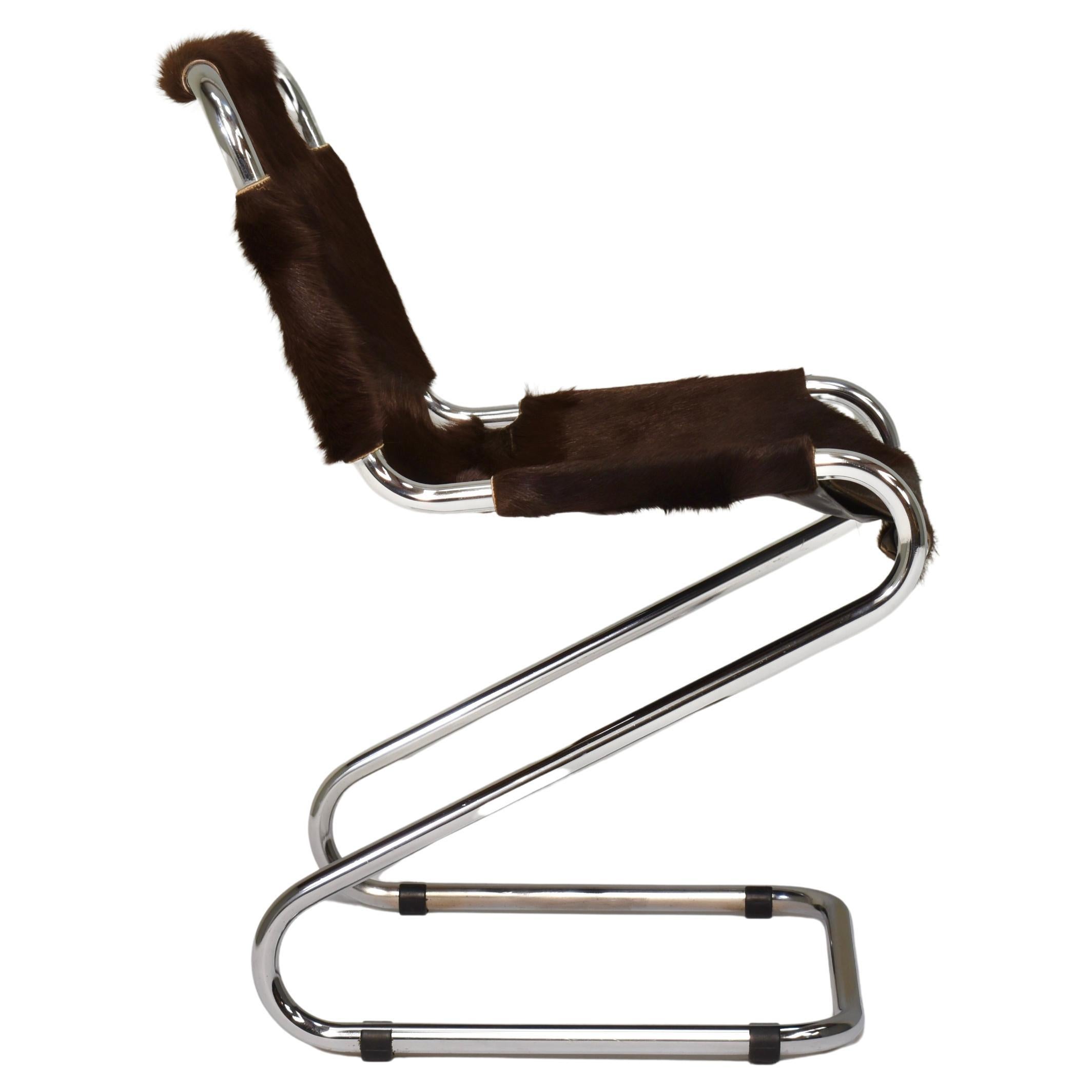 1970s Italian chair in Cowhide and Chrome - Italy, 1970s