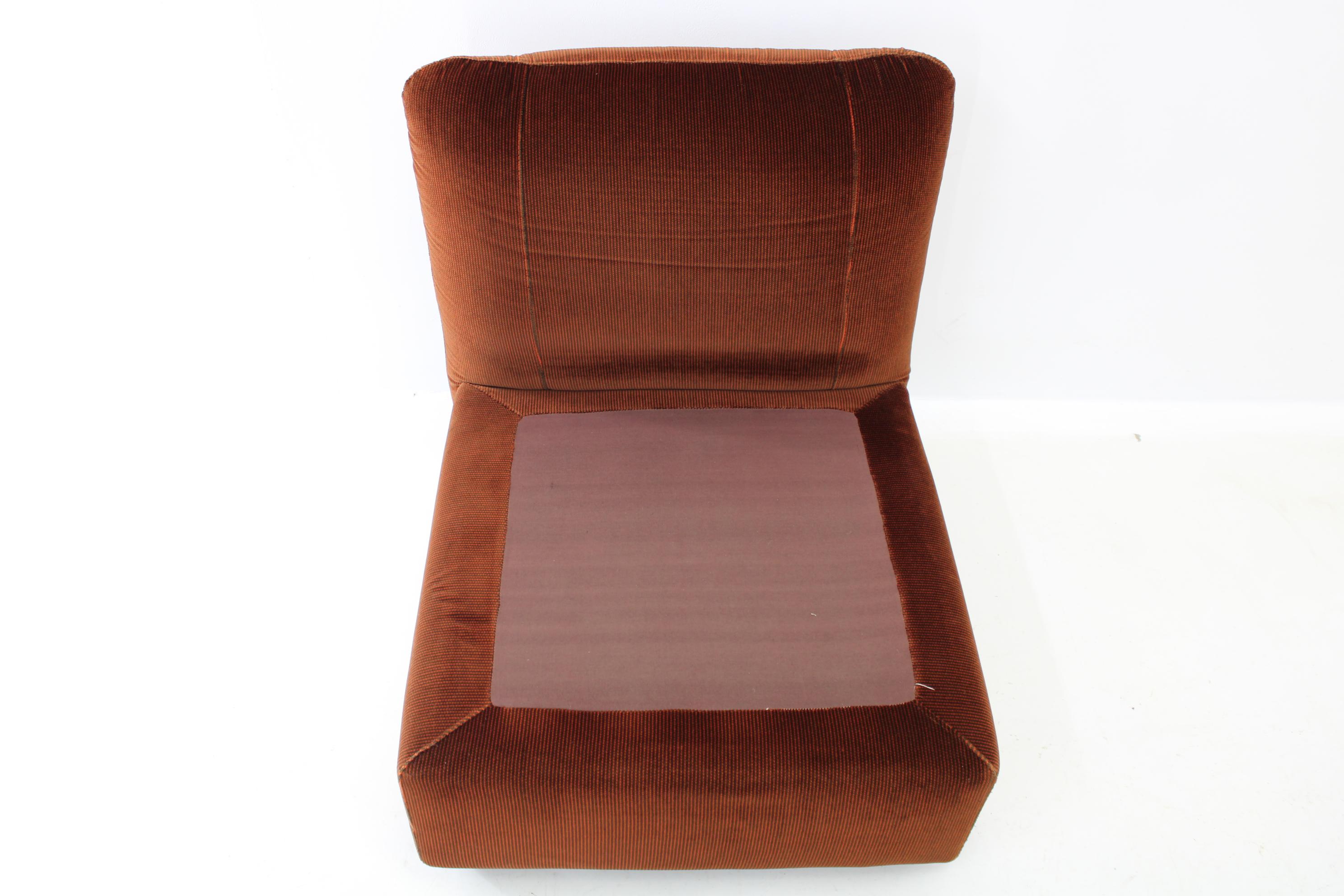 1970s Italian Chair in Velvet, 5 Items Available For Sale 5