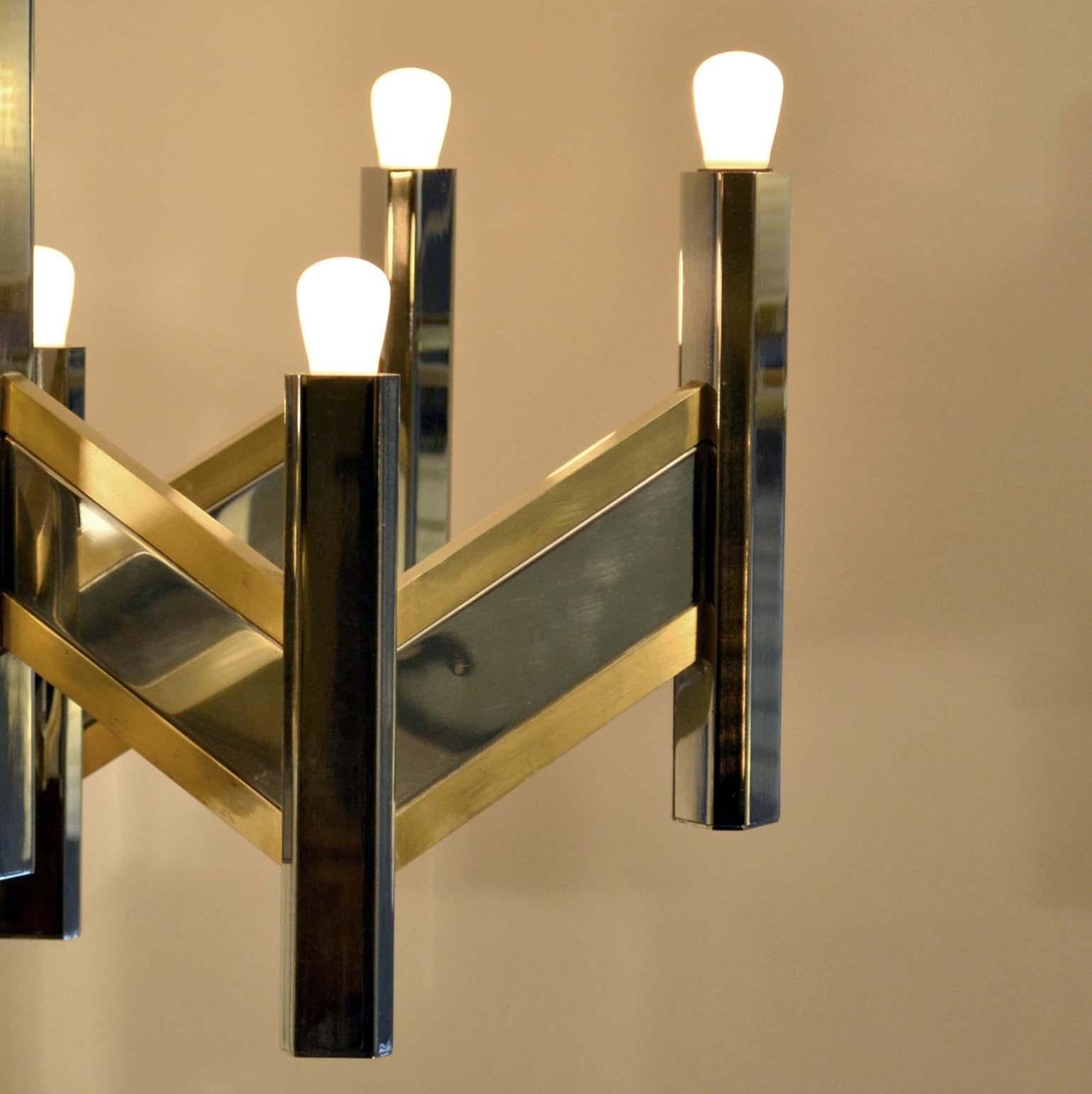 1970s Italian Chandelier Brass and Chrome Chevron Shape 15 Lights, by Sciolari In Excellent Condition In London, GB