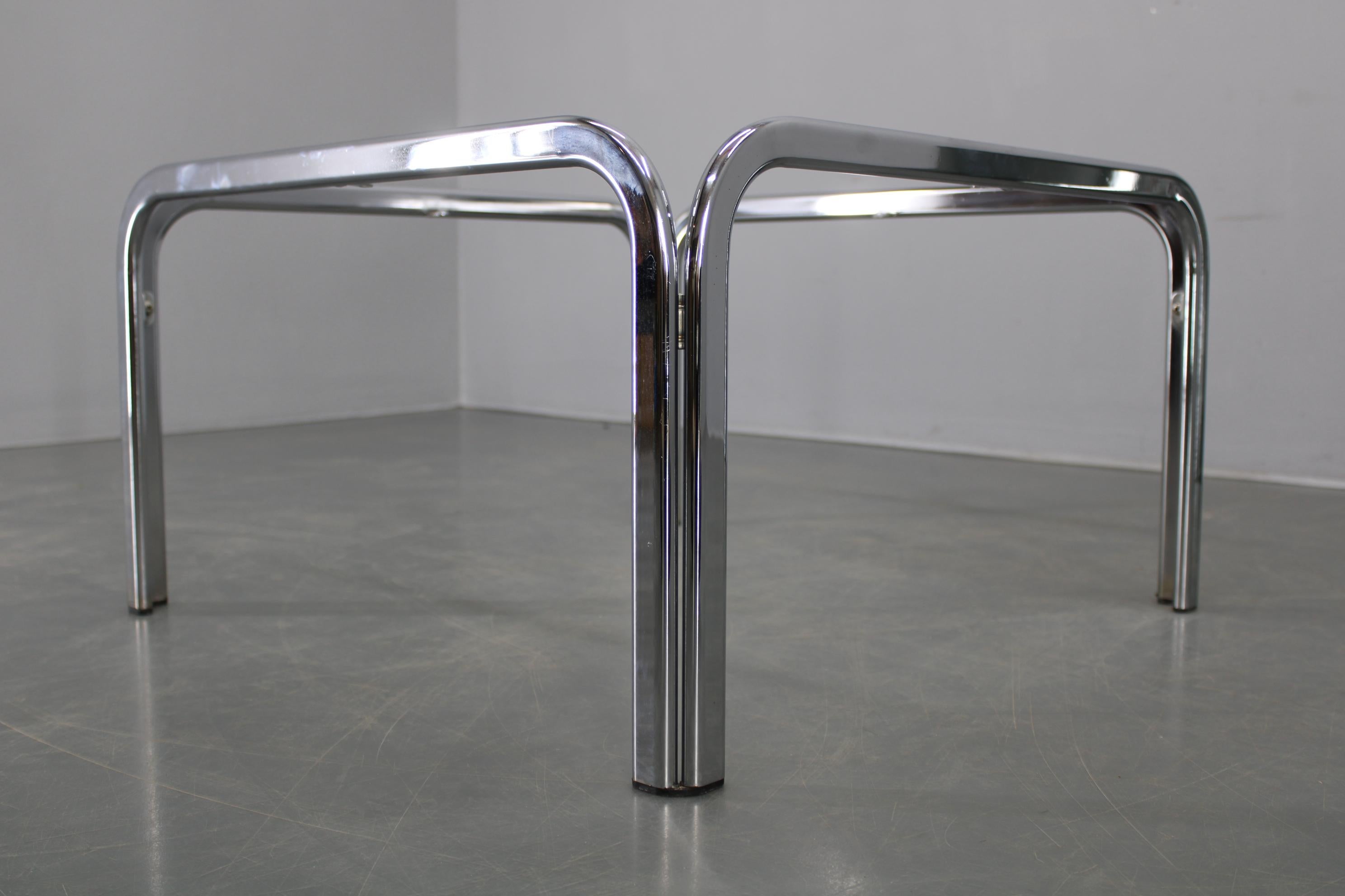 1970s Italian Chrome and Glass Square Coffee Table For Sale 3