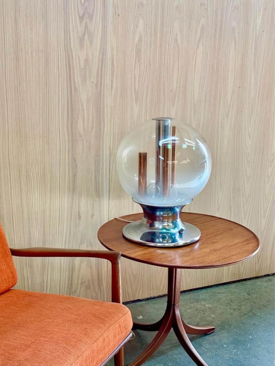 1970s Italian Chrome and Glass Table Lamp by Selenova In Excellent Condition For Sale In Victoria, BC