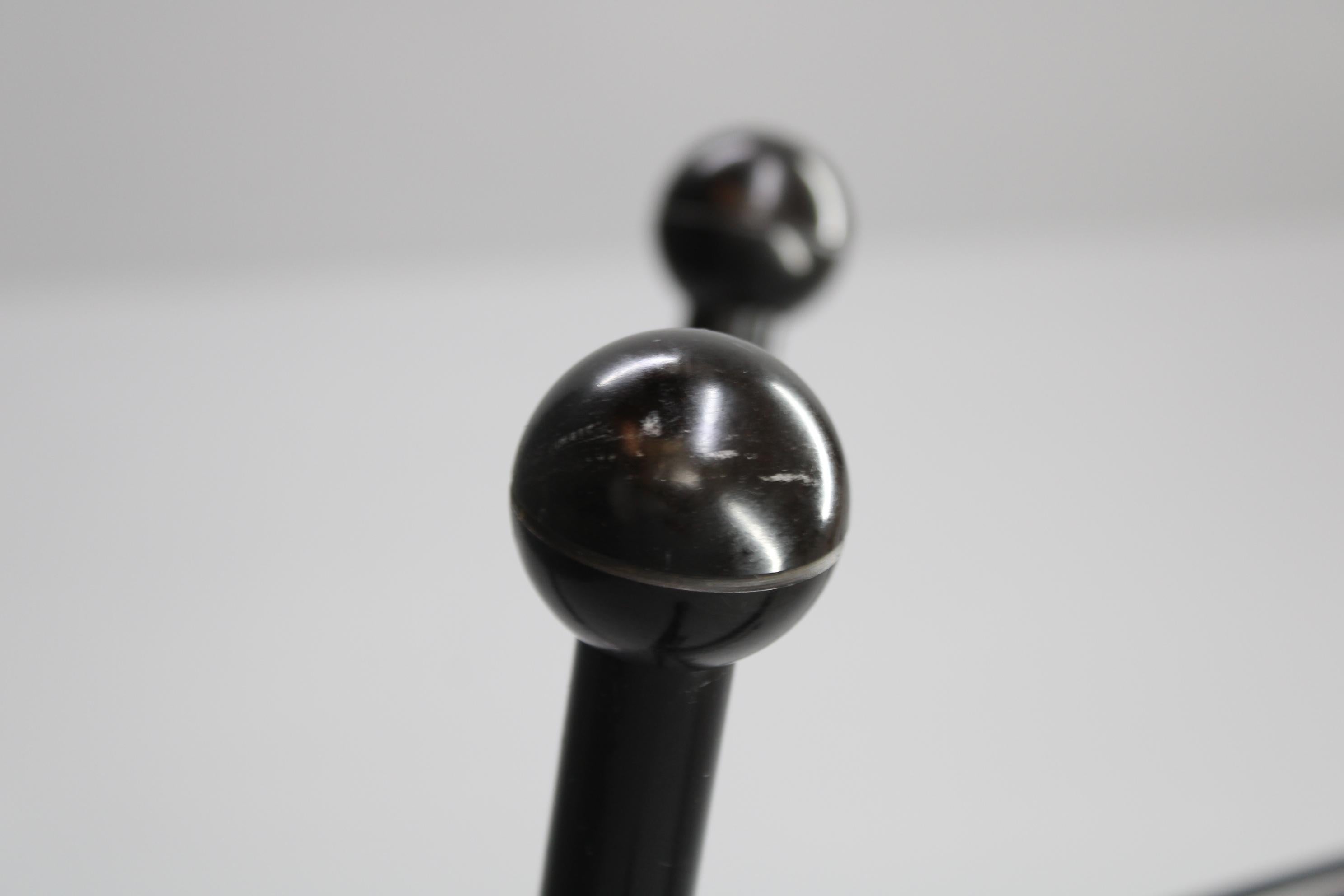 1970s Italian Chrome & Lacquered Iron Coat Rack with Plastic Ball Hooks For Sale 6
