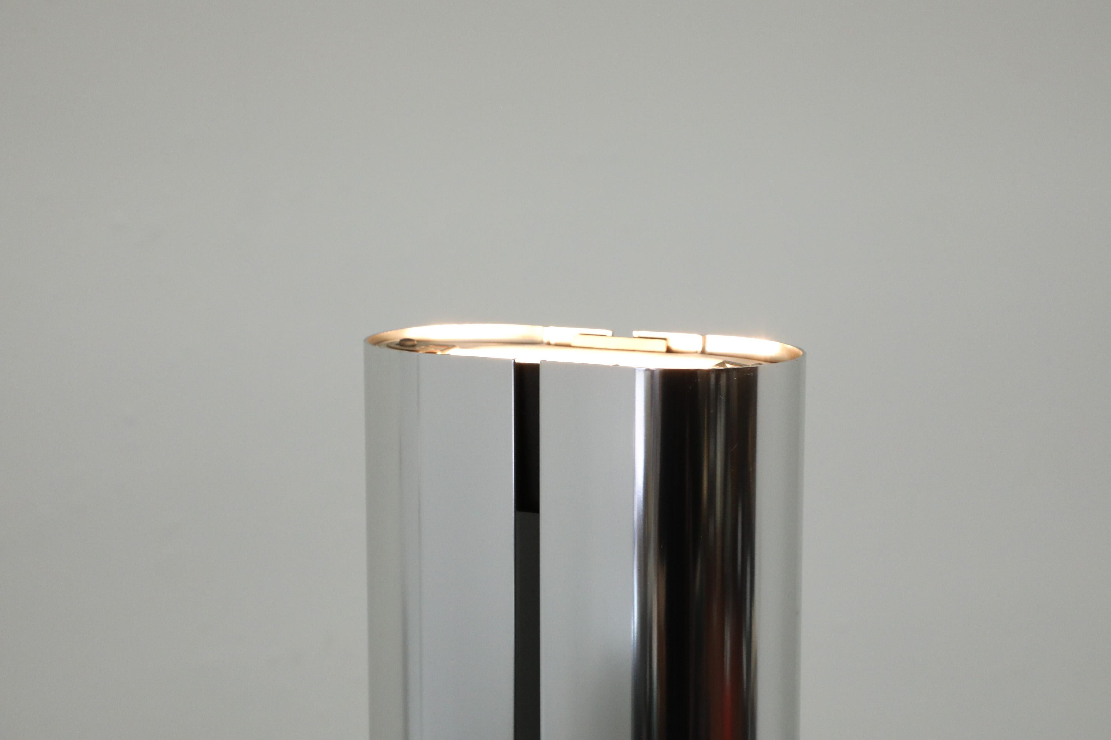 1970er Jahre Italienische Chrom Megaron Stehleuchte von Gian Franco Frattini für Artemide 7