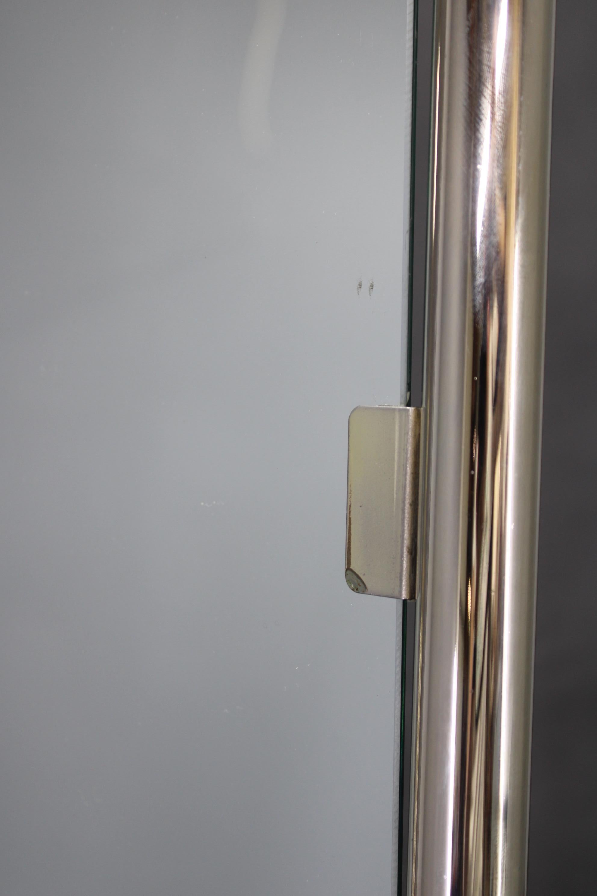 Métal Miroir à poser tubulaire chromé italien des années 1970 en vente