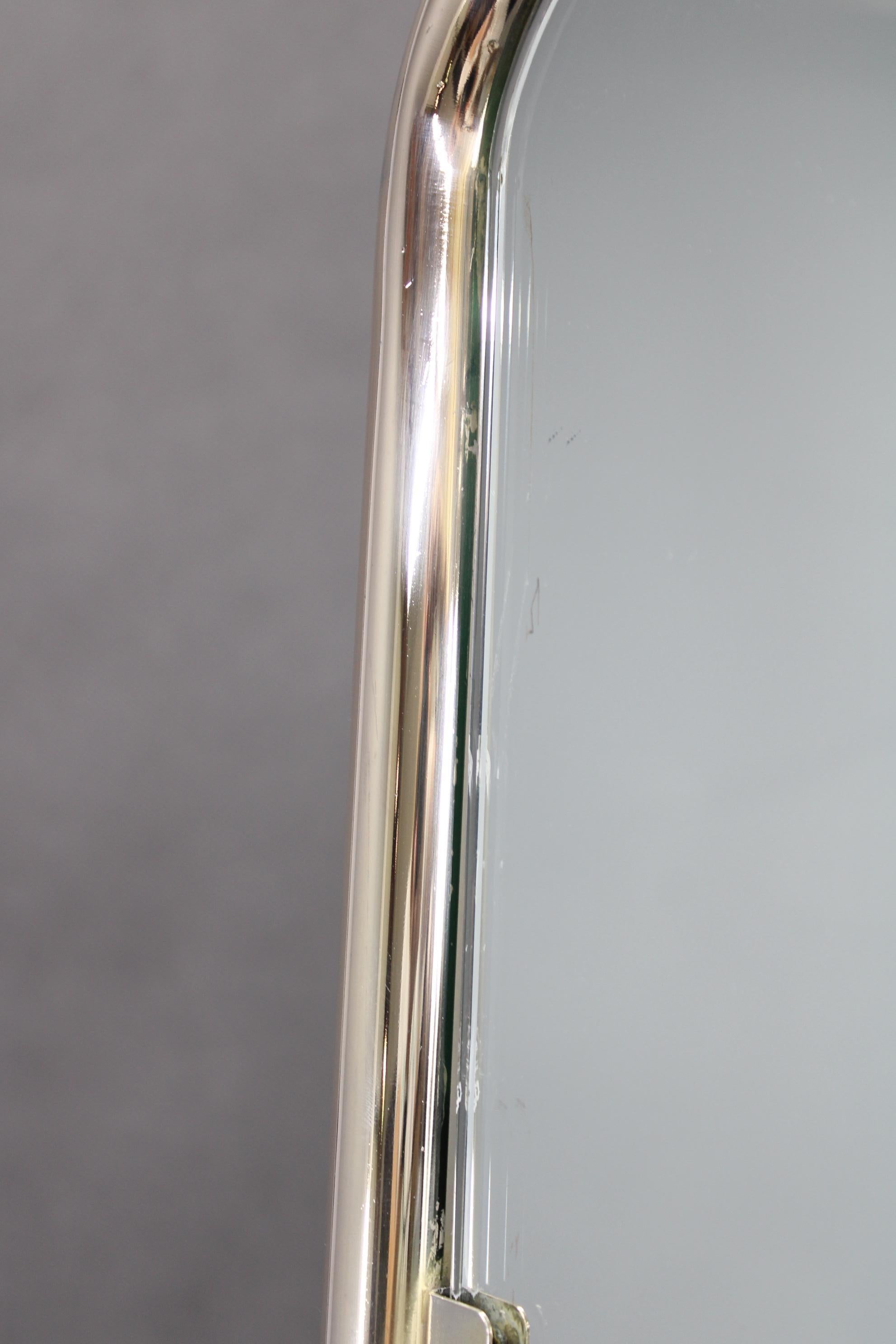 Miroir à poser tubulaire chromé italien des années 1970 en vente 1