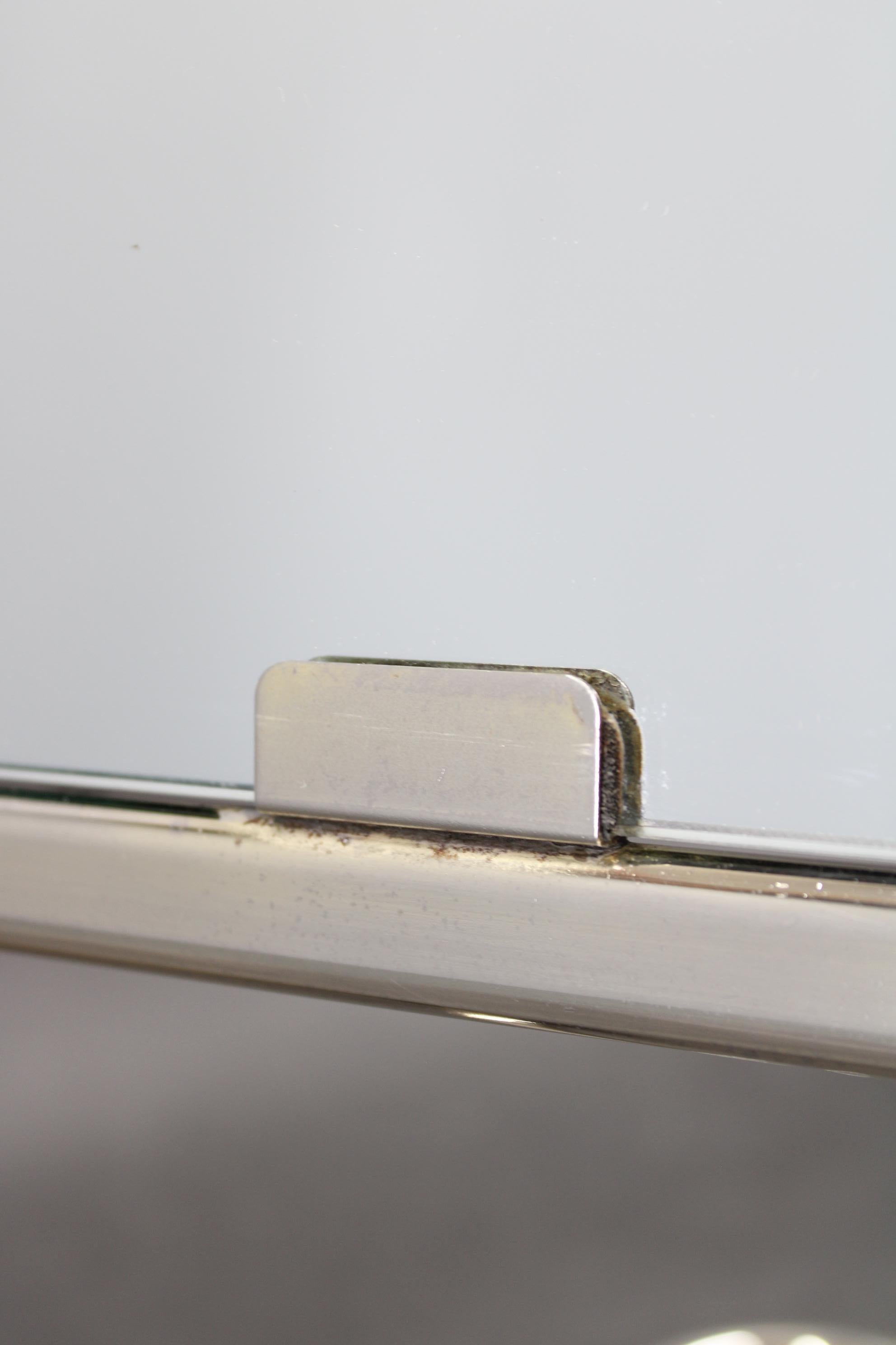 Miroir à poser tubulaire chromé italien des années 1970 en vente 2