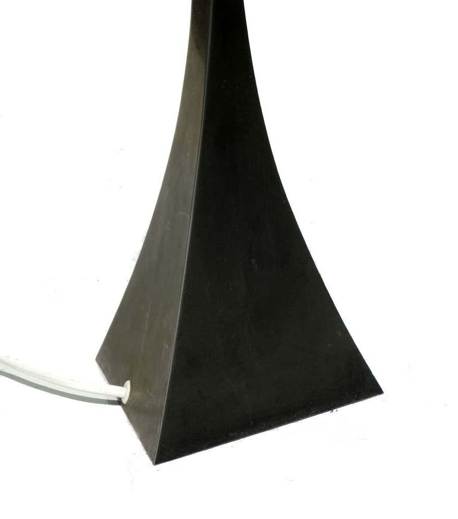 1970s Italian Design by Tonello Montagna Grillo Table Lamp In Excellent Condition For Sale In Brescia, IT