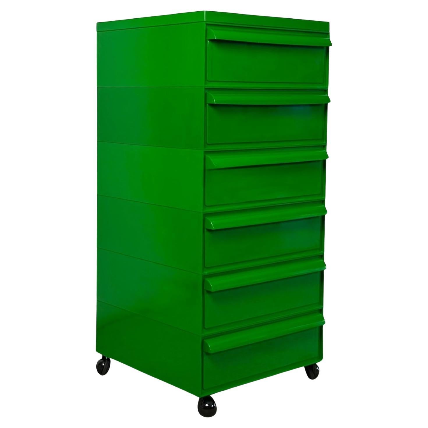 Cassapanca di design italiano degli anni '70 di Simon Fussel per Kartell Model 4602 in verde in vendita