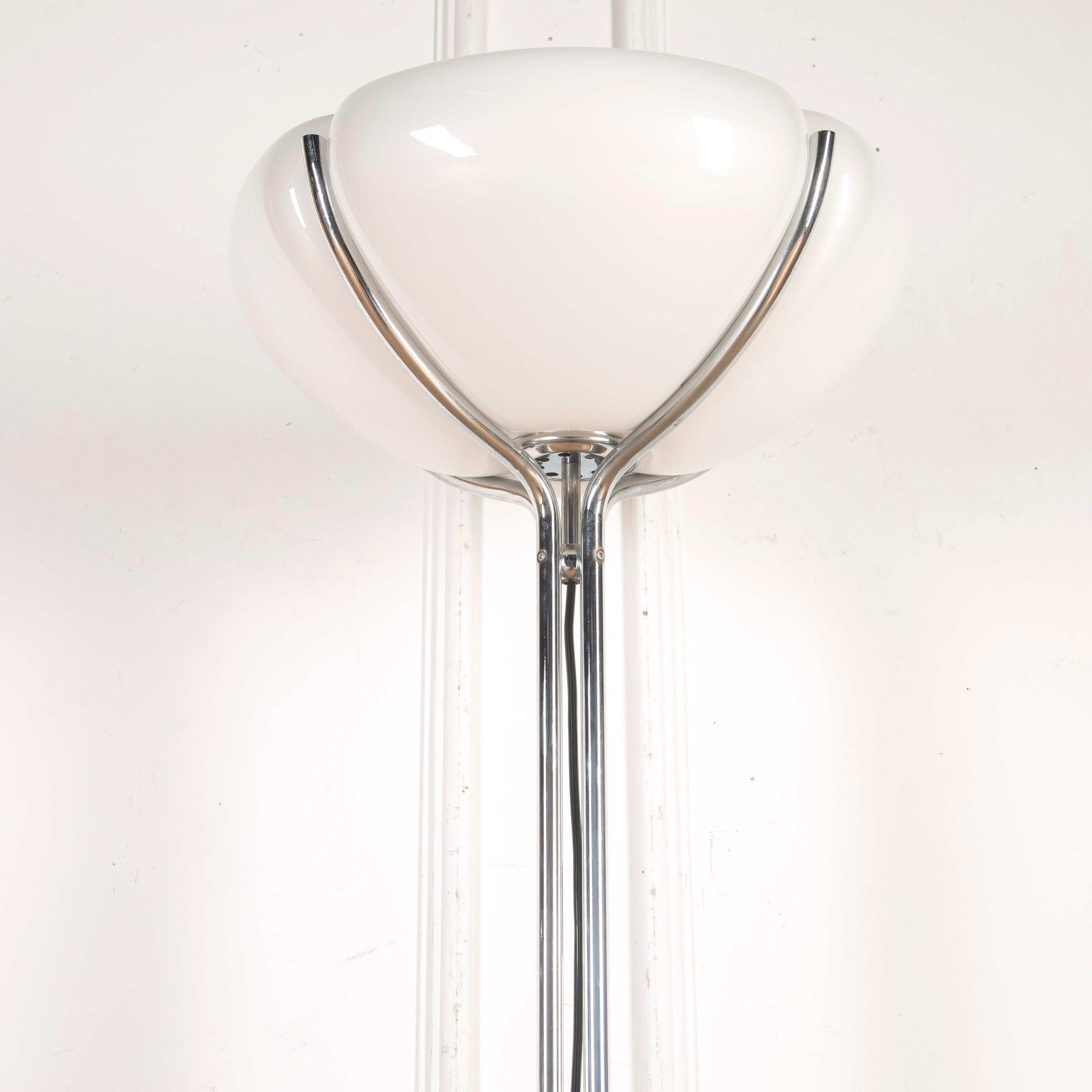 20th Century 1970s Italian Design Standard Lamp For Sale