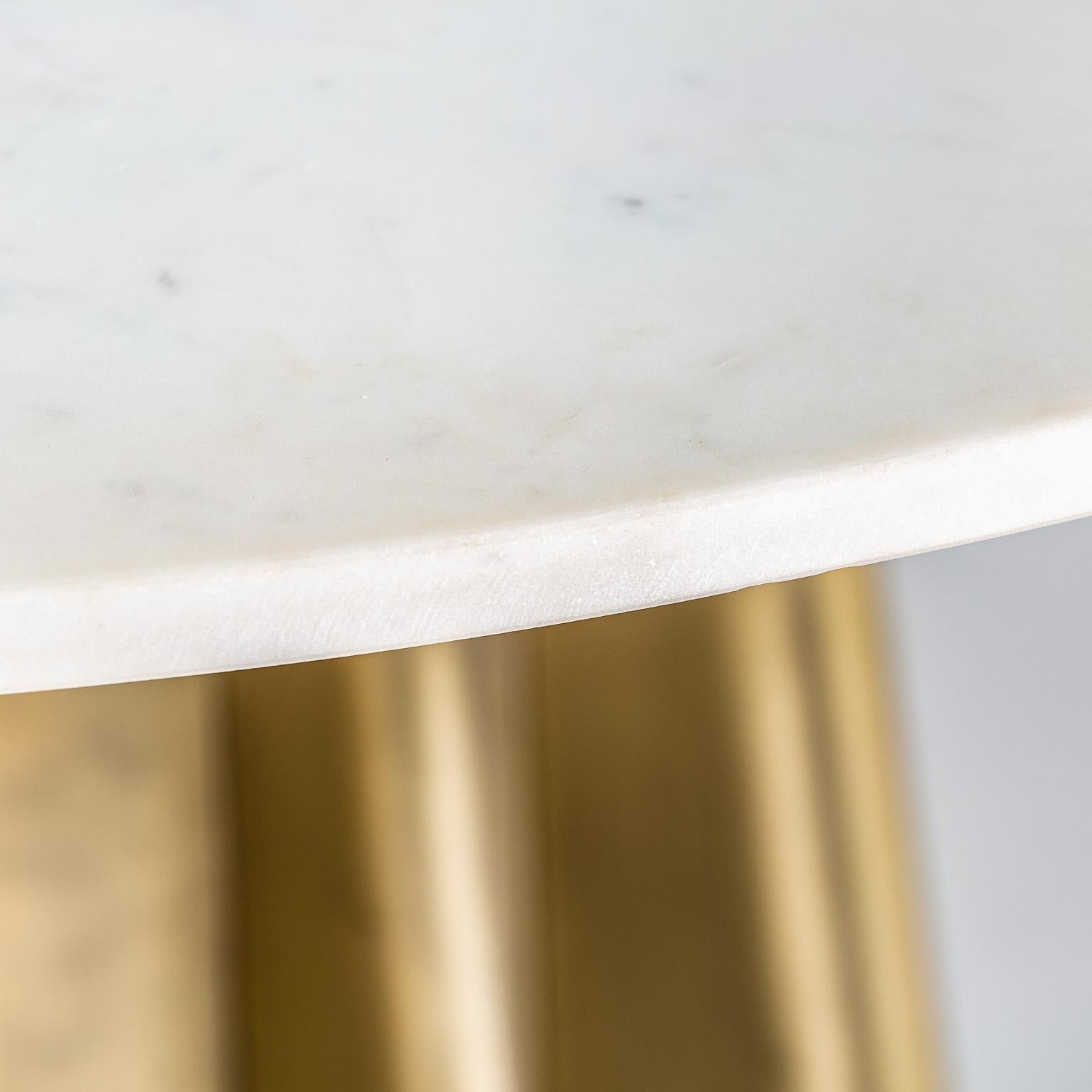 Hollywood Regency 1970s Italian Design Style Round Marble and Metal Pedestal Table For Sale
