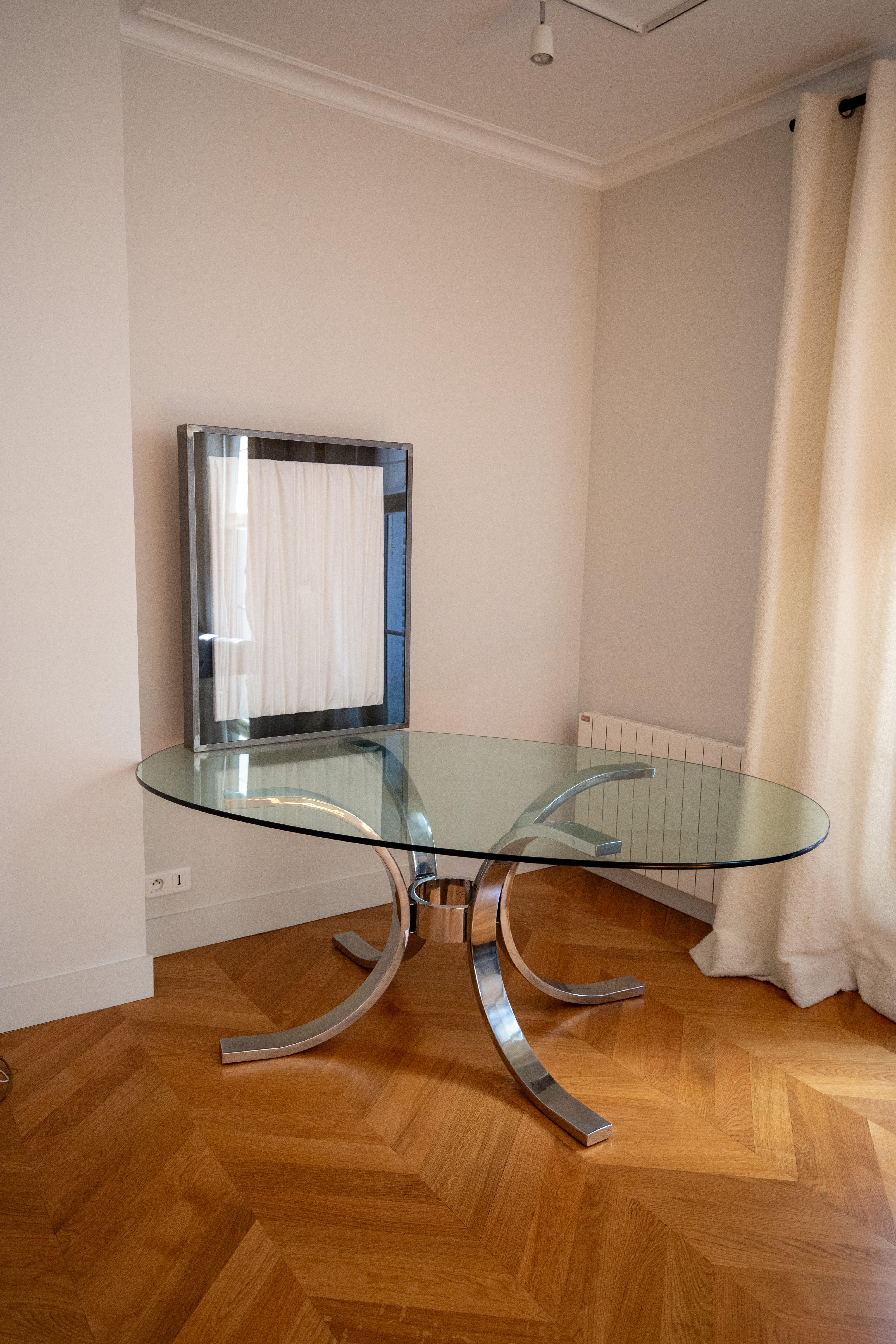 Mid-Century Modern 1970's Italian Dining table en vente