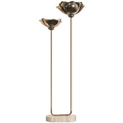 Lampadaire italien en travertin et laiton en forme de fleur par Tommaso Barbi:: 1970