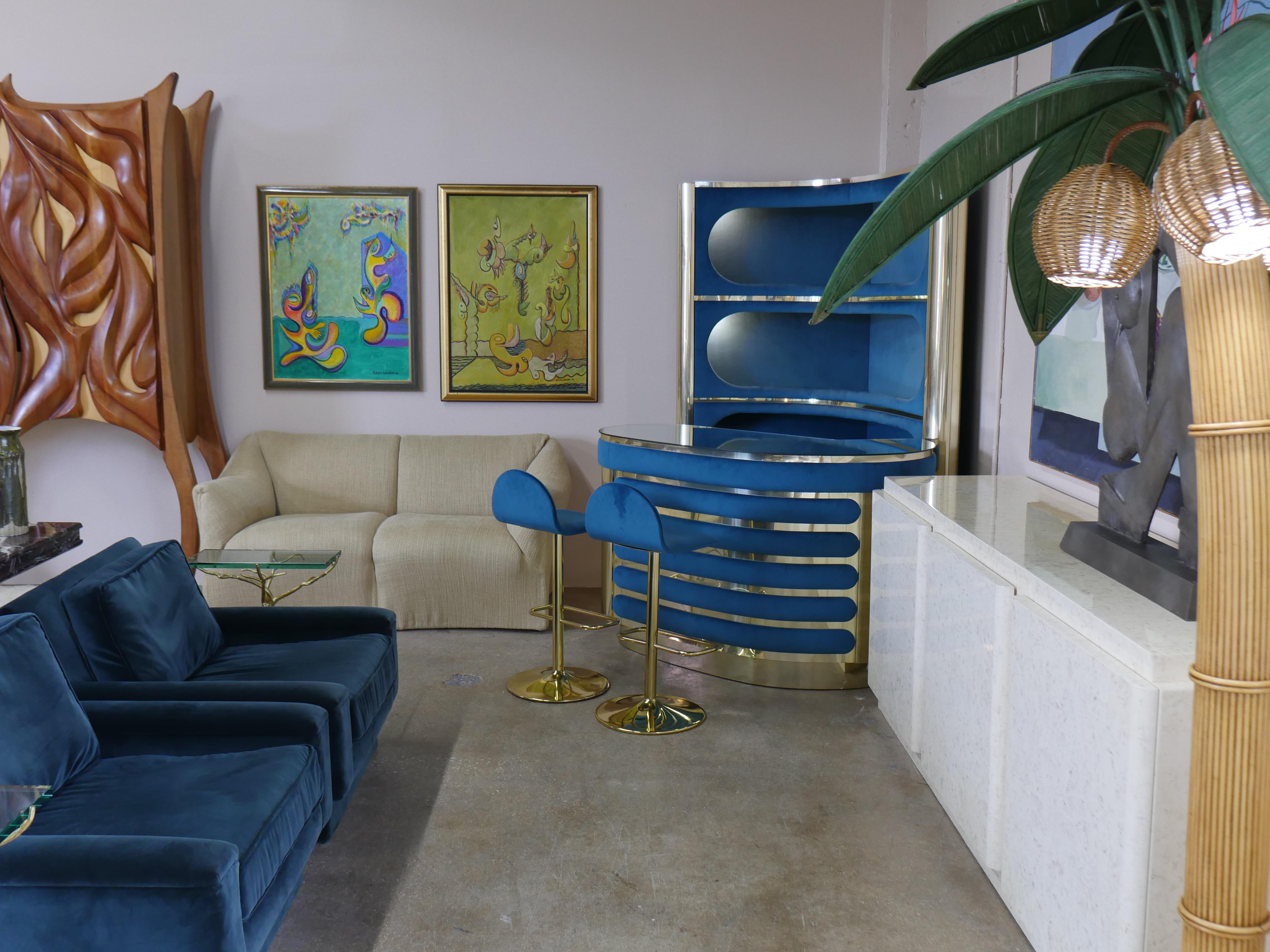 Late 20th Century 1970s Italian Dry Bar Set with Two Stools Attributed to Willy Rizzo