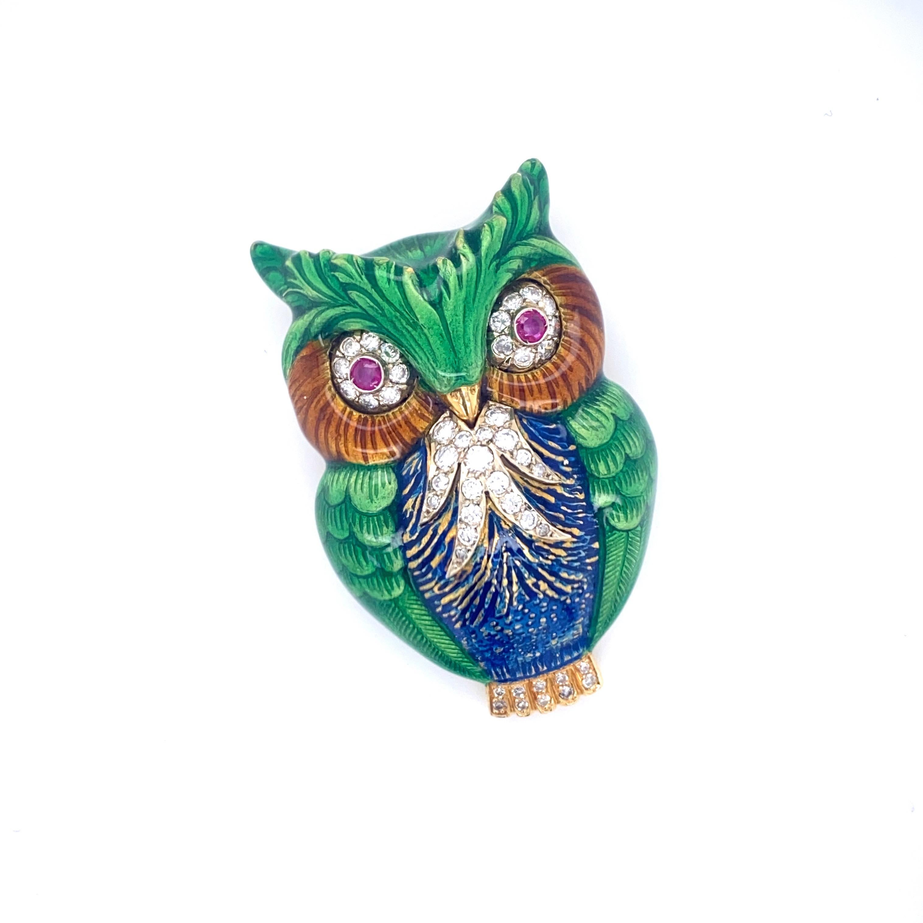 1970s Italian Enamel Diamond Ruby Gold Owl Pendant In Excellent Condition In Napoli, Italy