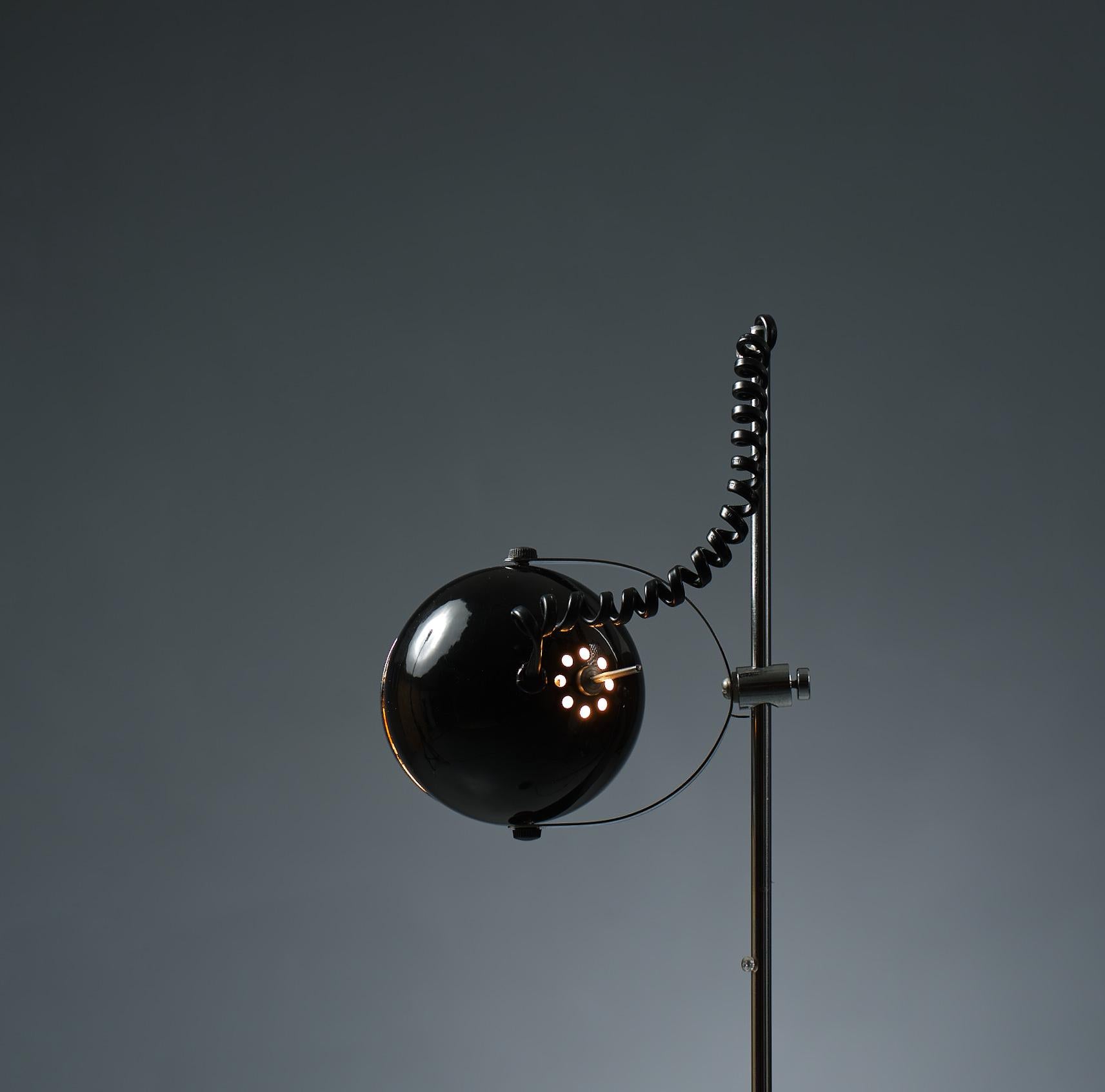 1970s Italian Floor Lamp: Chrome Steel with Adjustable Spherical Diffuser For Sale 2