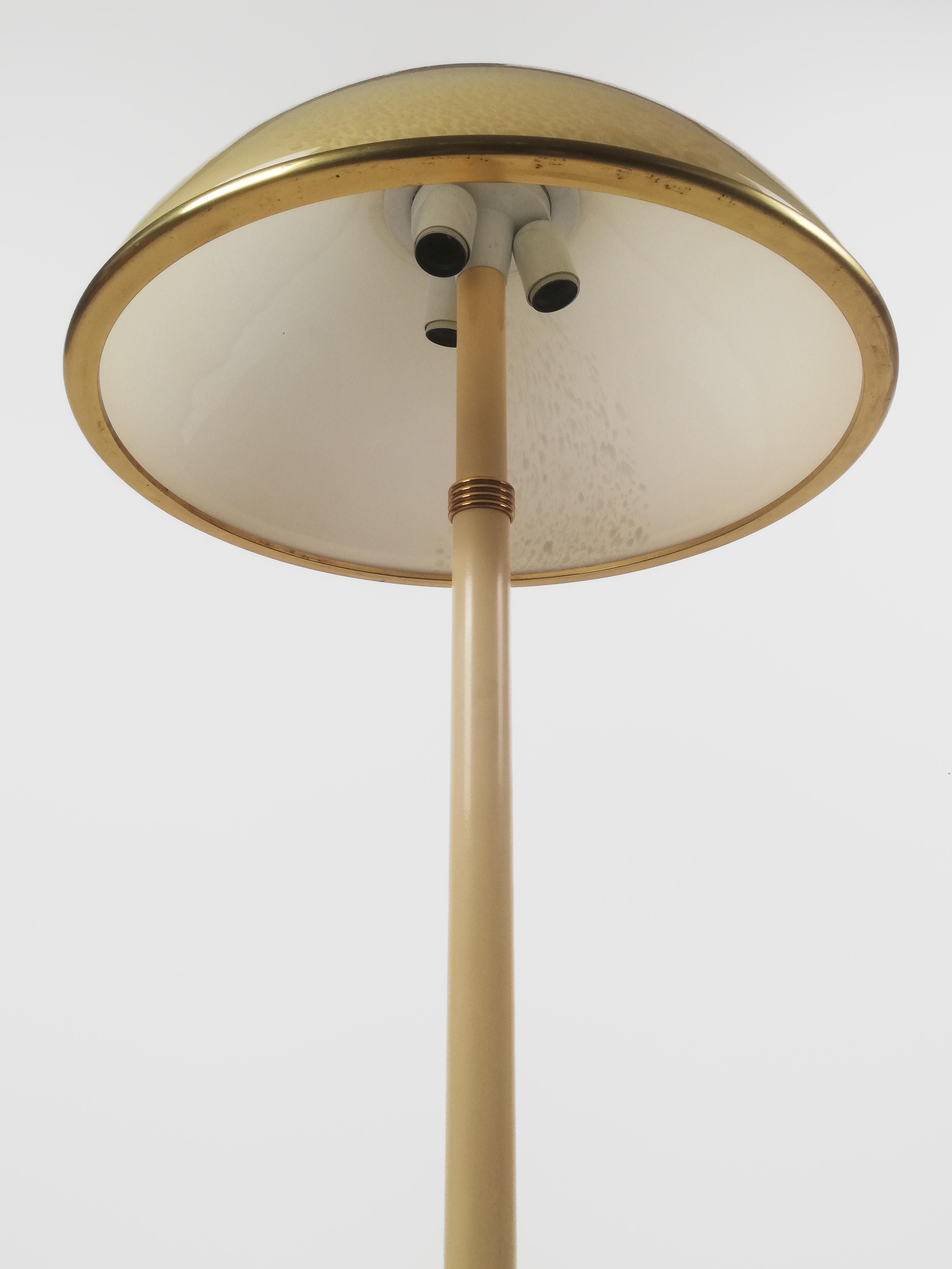 1970s Italian Floor Lamp in Brass and Artistic Murano Glass by F. Fabbian For Sale 9