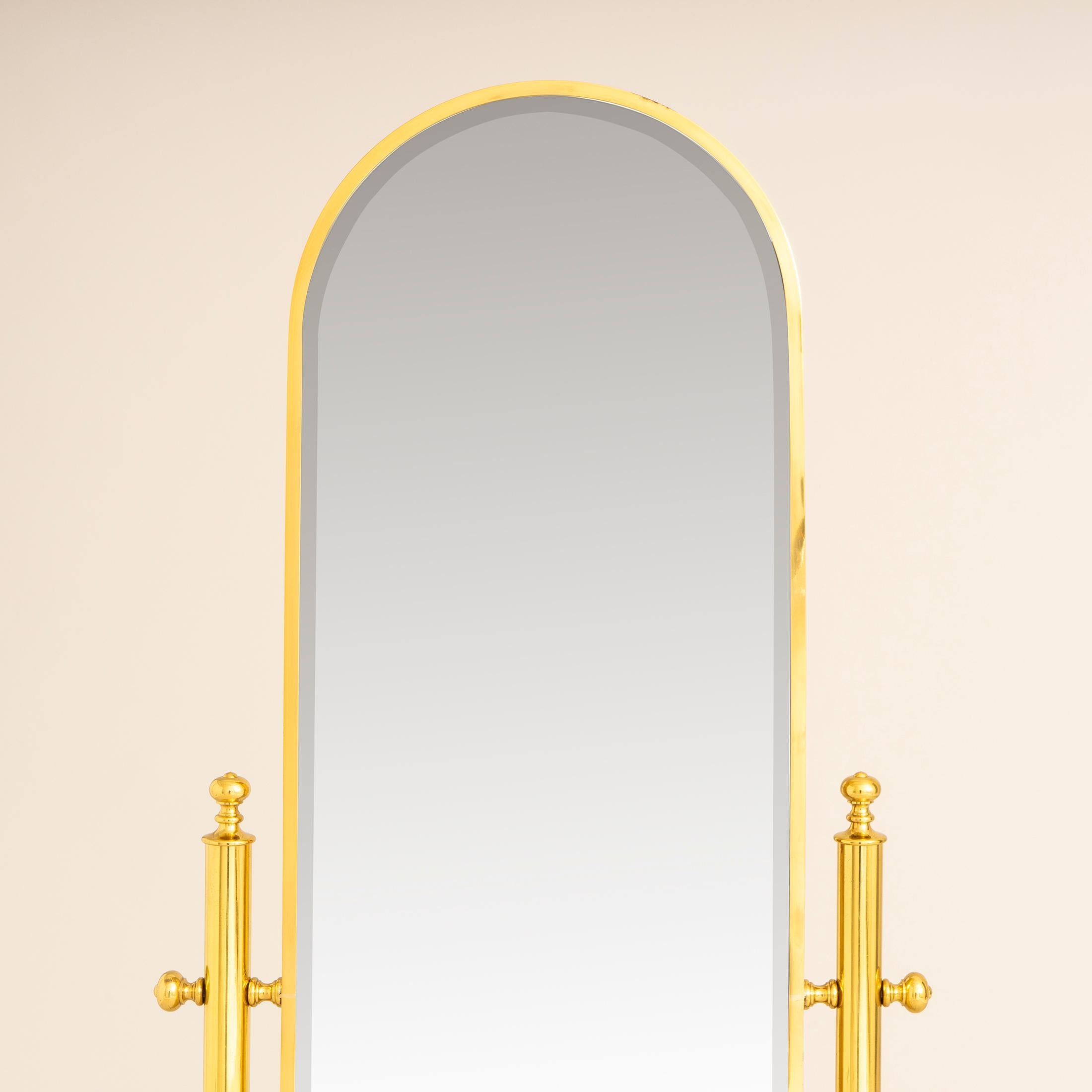 1970s Italian Freestanding Dressing Mirror (Ende des 20. Jahrhunderts)