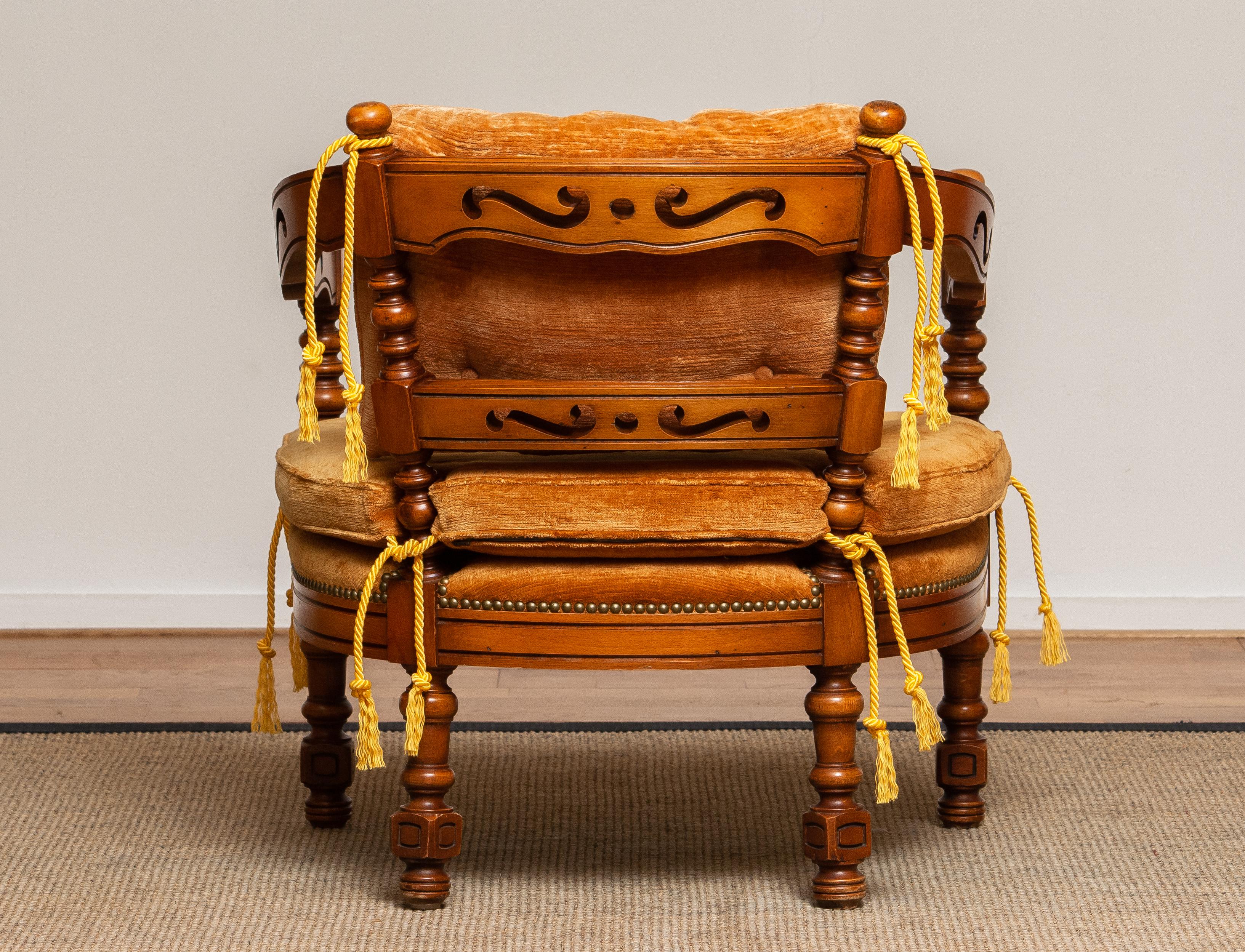 Velvet 1970's, Italian Giorgetti Arm / Lounge Chair in Amber of the Gallery Collection