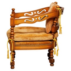 1970's, Italian Giorgetti Arm / Lounge Chair in Amber of the Gallery Collection