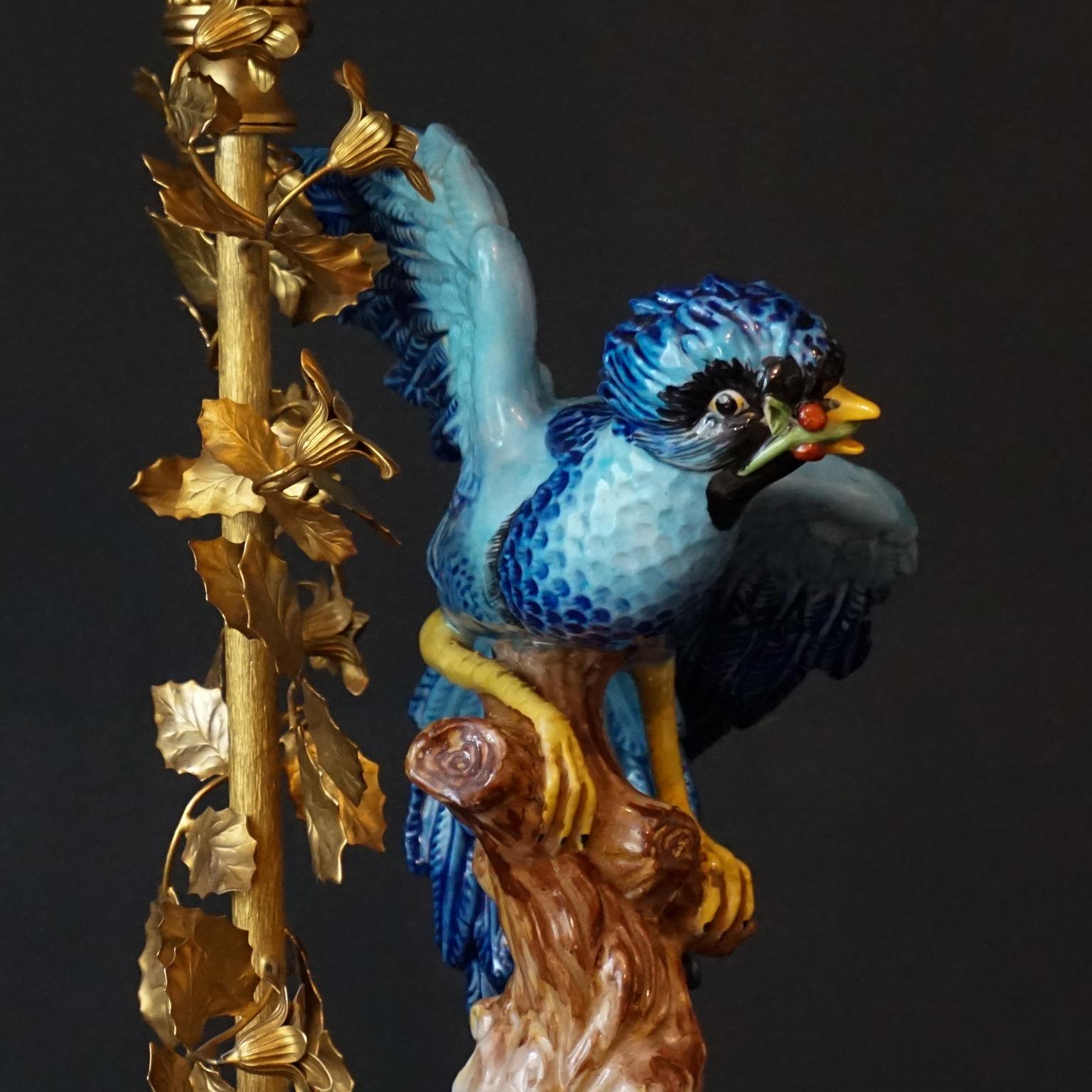 Italienische Giulia Mangani Tole-Tischlampe aus Porzellan mit handbemalter blauem Vogel, 1970er Jahre im Angebot 2
