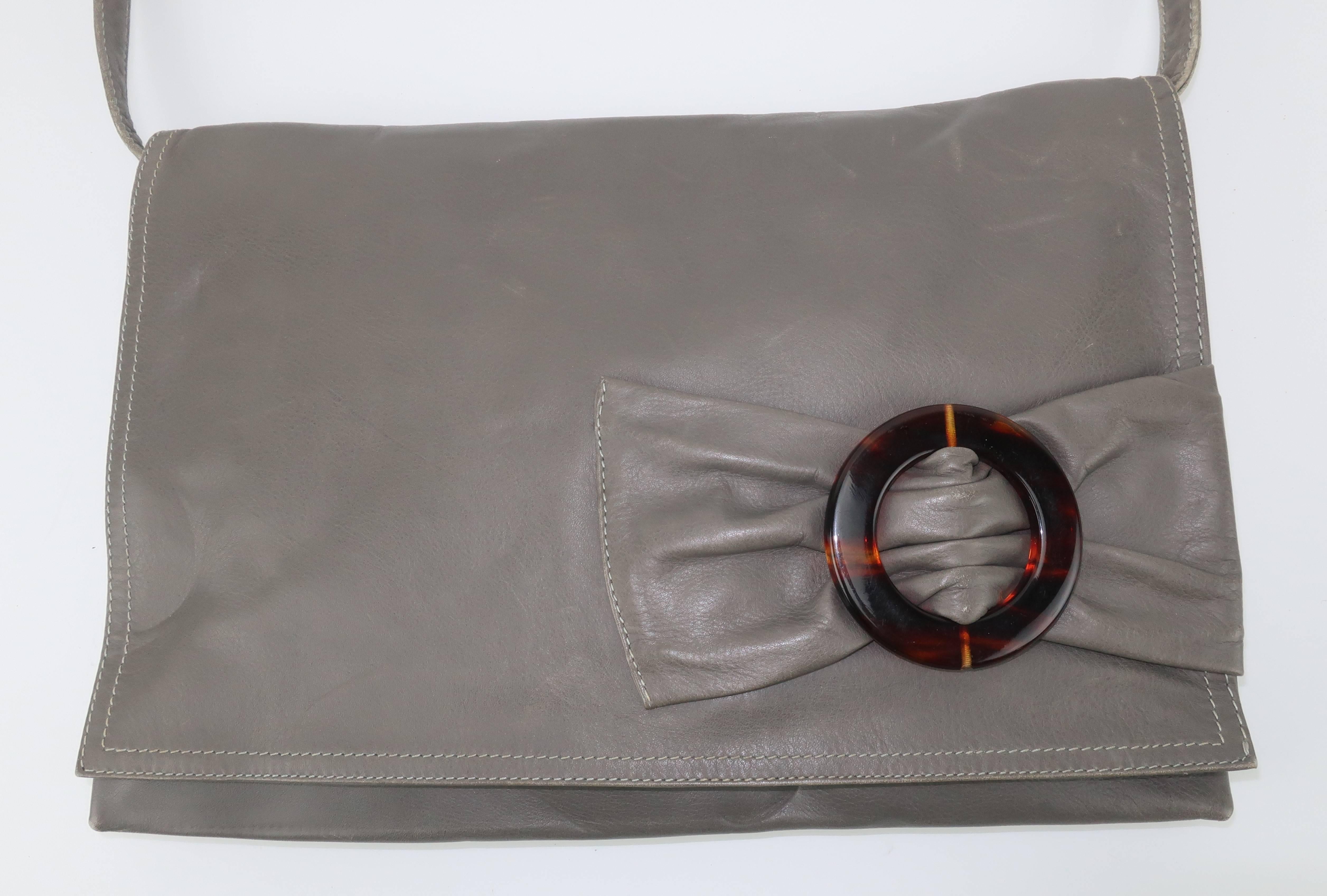 Italian Gray Leather Convertible Clutch Handbag, 1970s  In Good Condition In Atlanta, GA