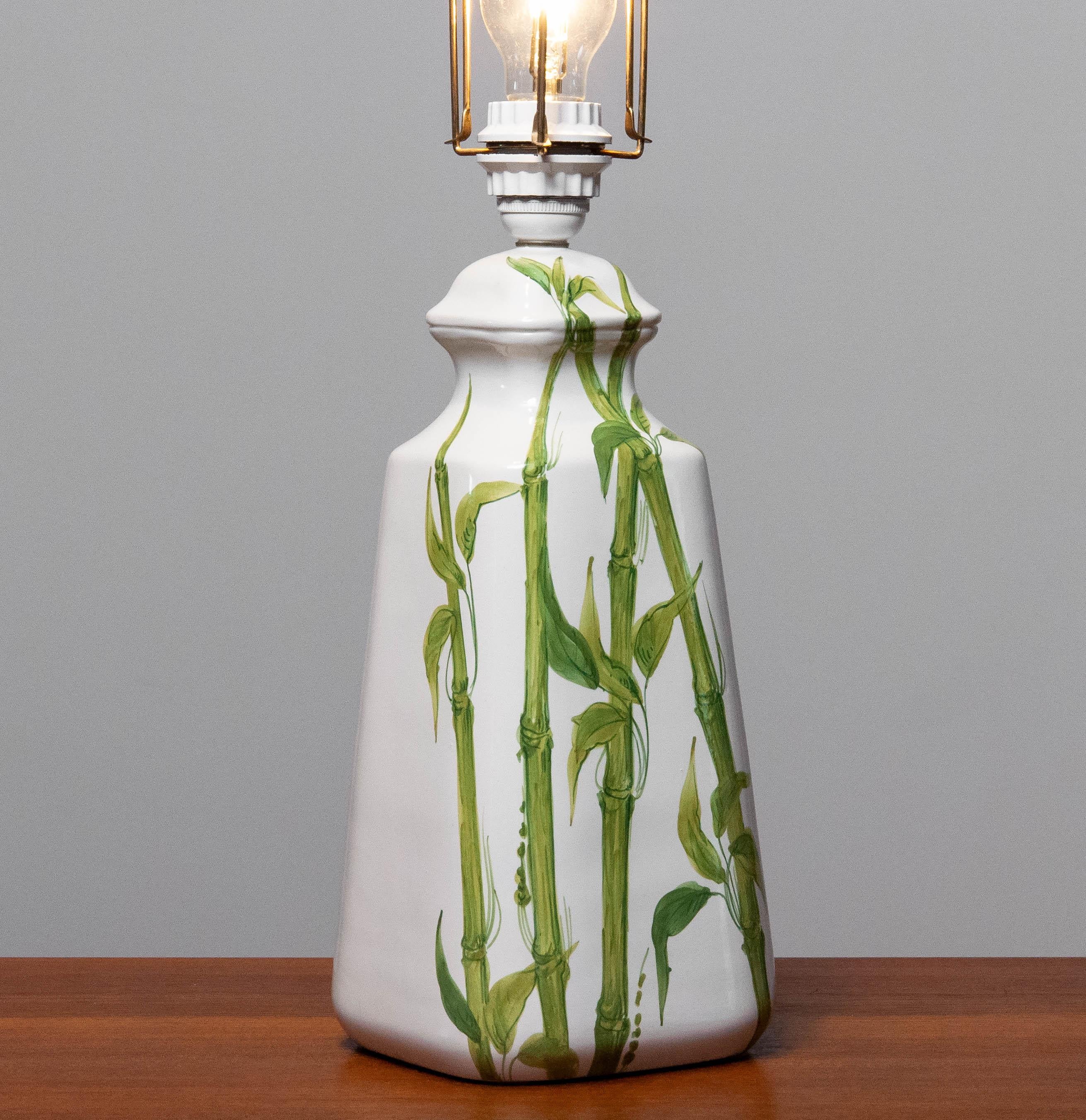 Late 20th Century 1970s Italian Hand Painted White Ceramic and Glazed Table Lamp with Bamboo Decor For Sale