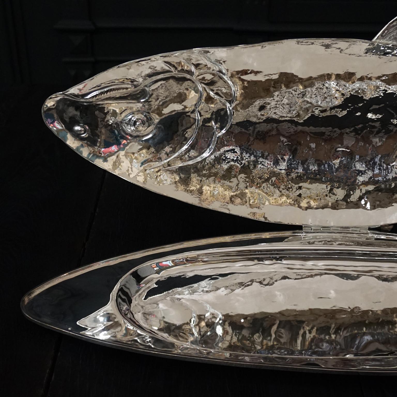 1970s Italian Heavy Silver Plated Hand-Hammered Franco Lagini Salmon Fish Server 8
