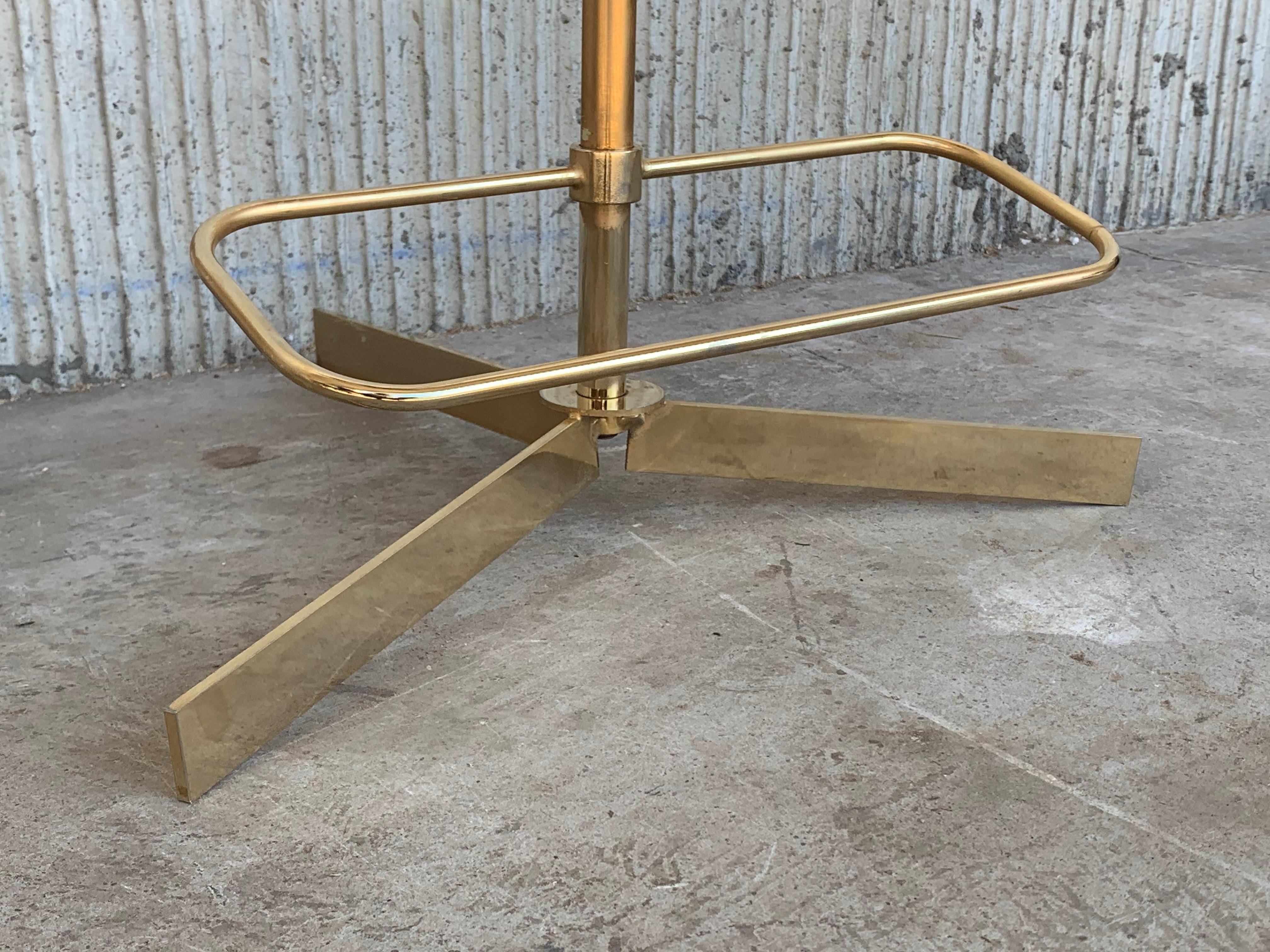 1970s Italian Hollywood Regency Brass and Wood Valet Stand Dressboy 7