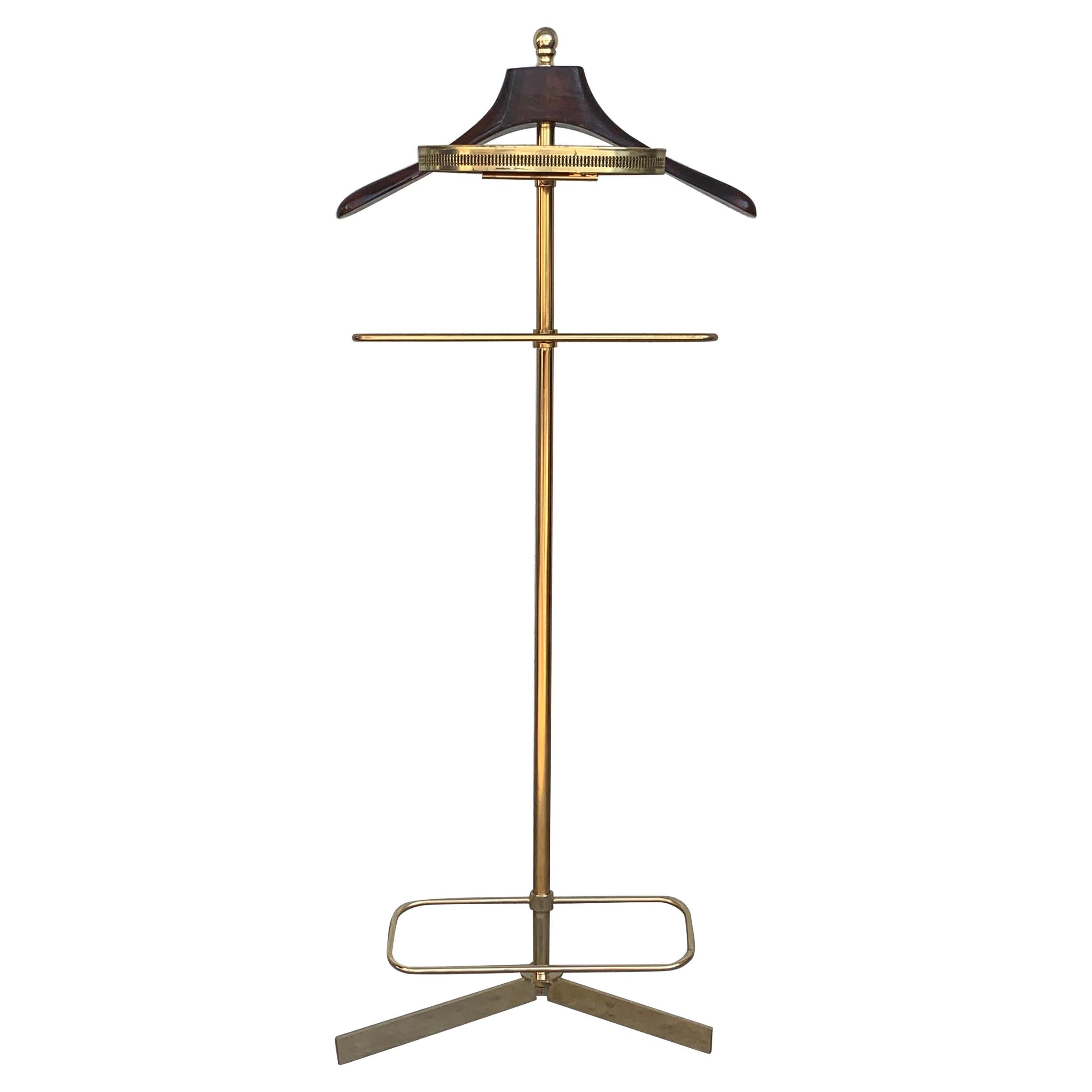 1970s Italian Hollywood Regency Brass and Wood Valet Stand Dressboy For  Sale at 1stDibs