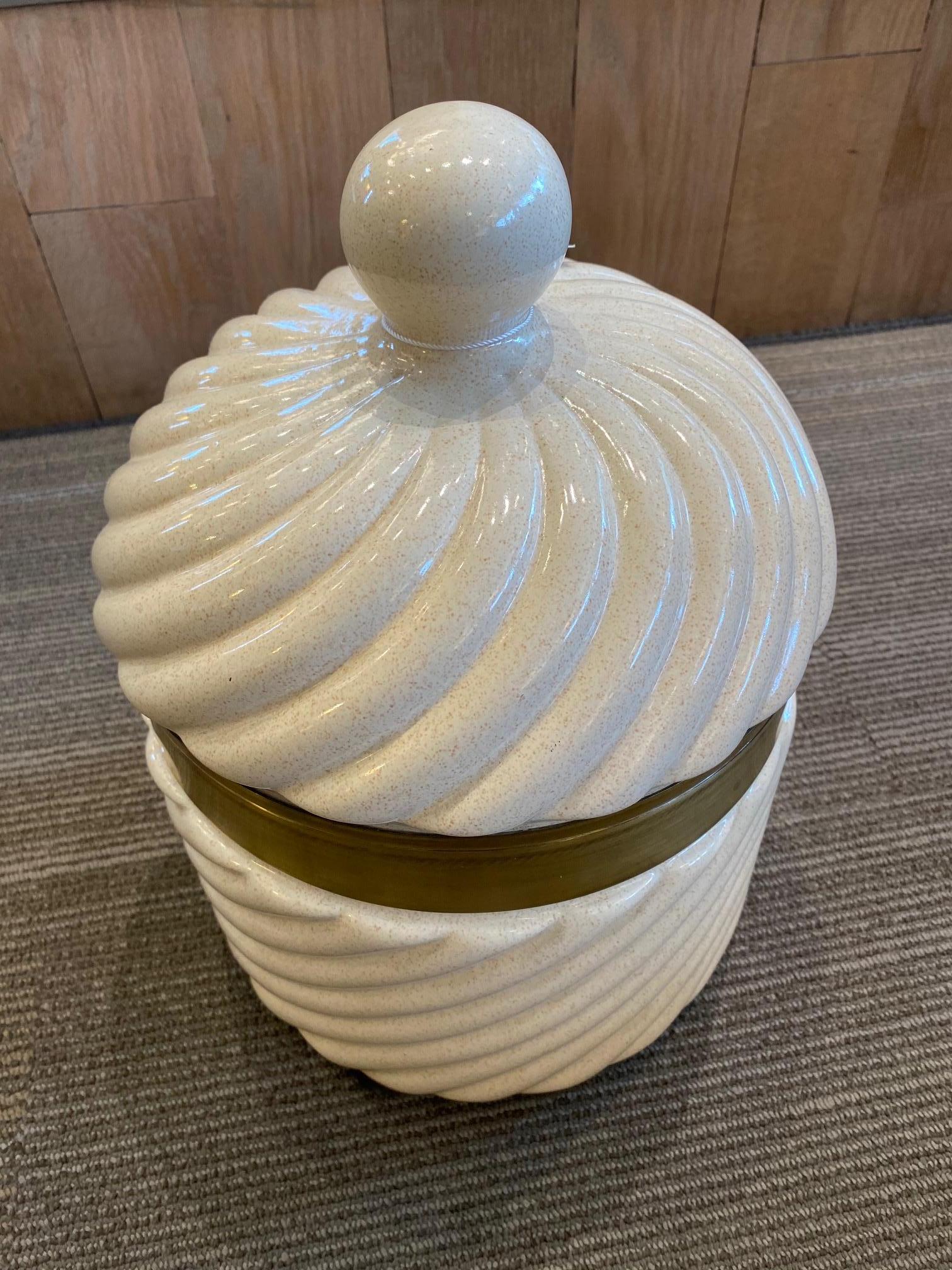 1970s Italian Ivory Ceramic and Brass Tommaso Barbi Ice Bucket 1
