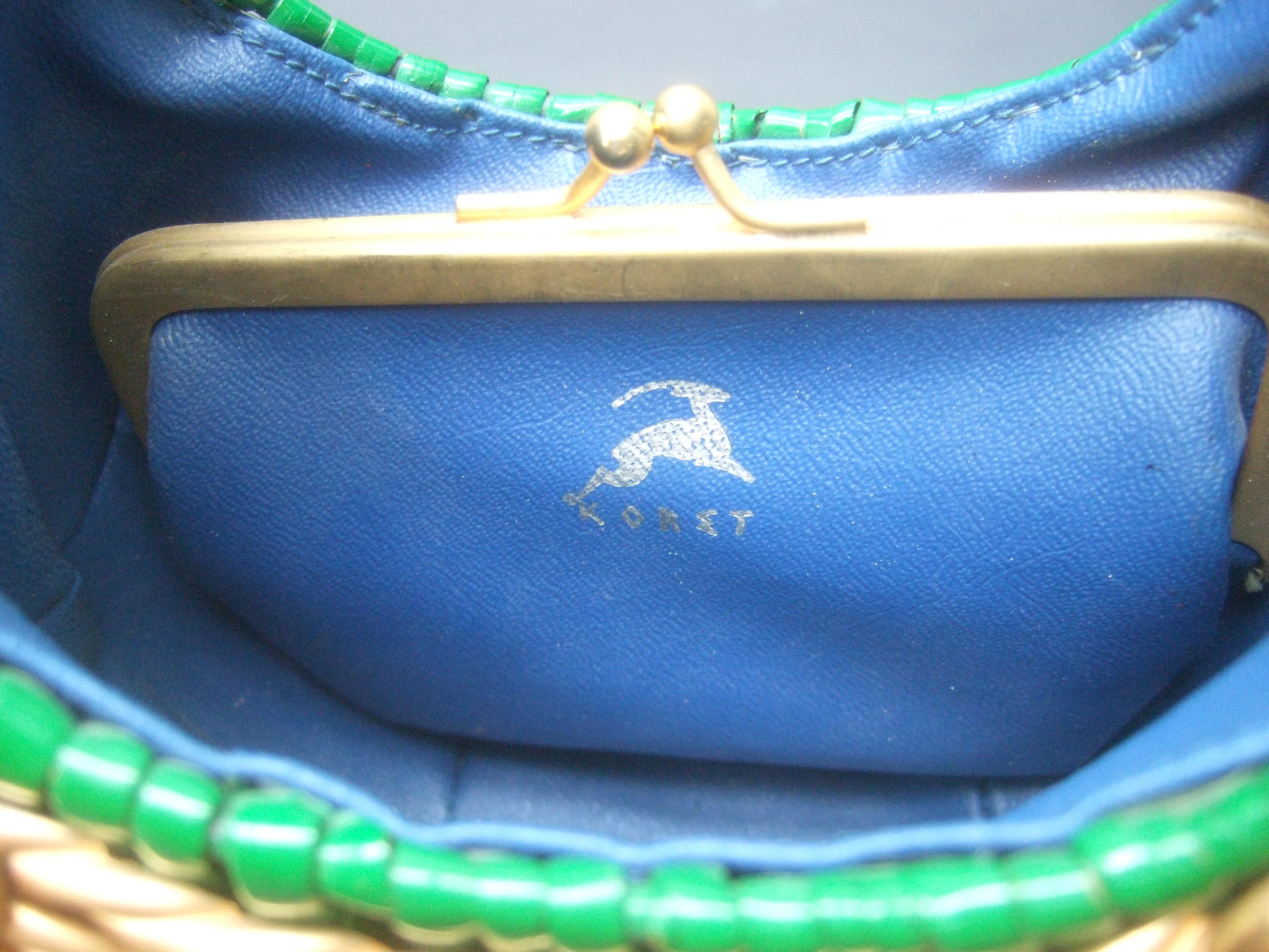 1970s Italian Kelly Green Wicker Diminutive Basket Shaped Handbag  6