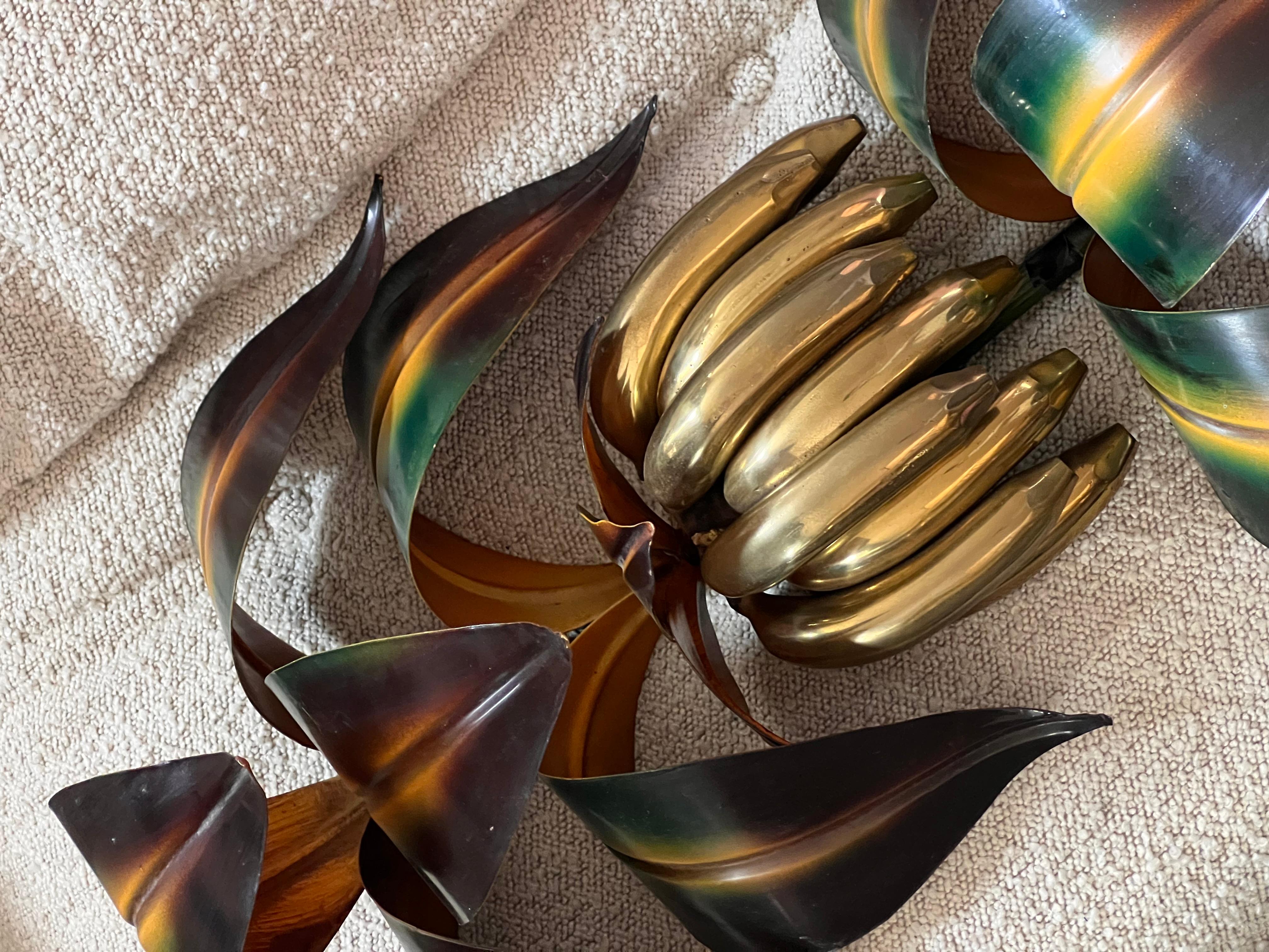 Metal 1970s Italian Large banana leaf/ palm wall light