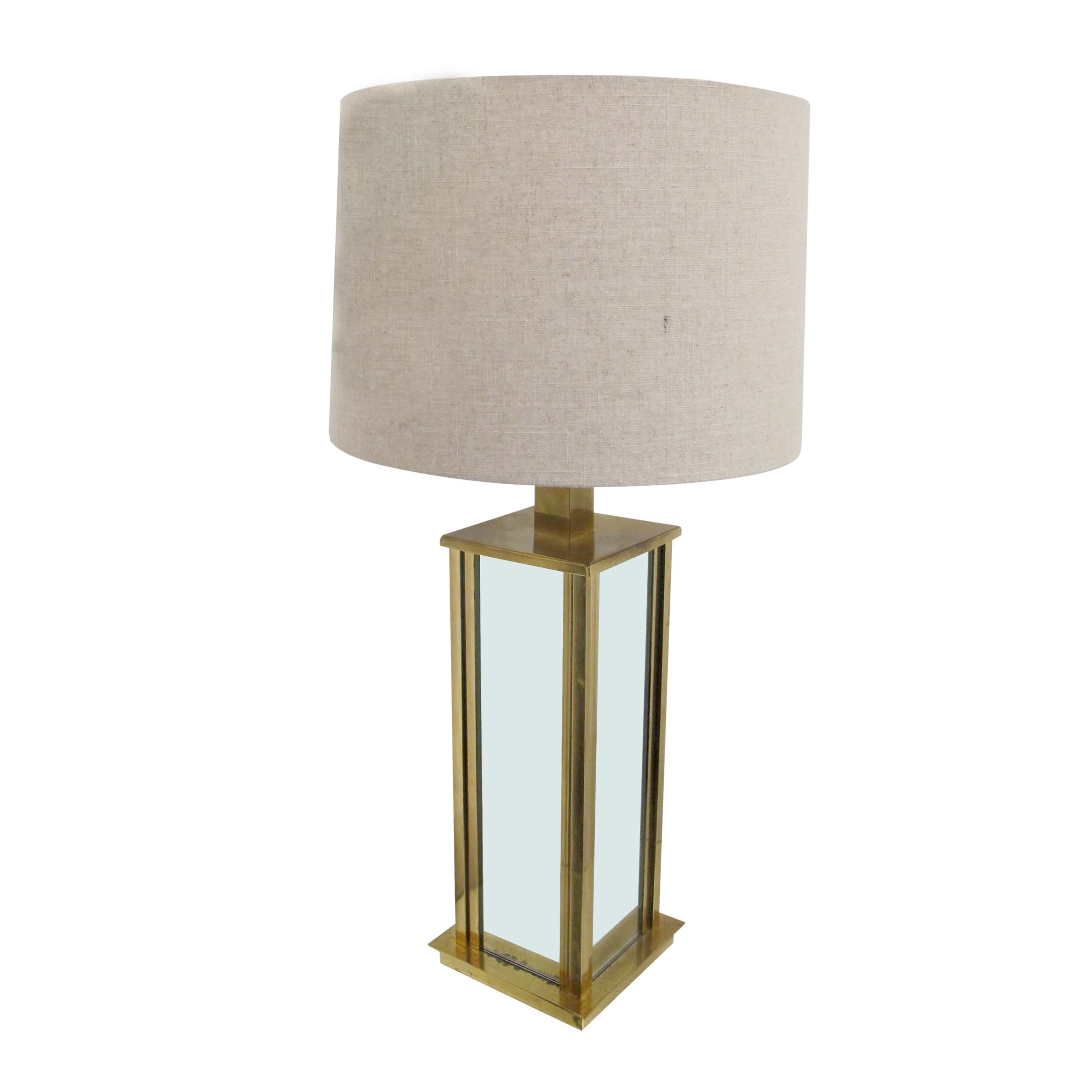 Mid-Century Modern 1970s Italian Large Pair of Brass and Mirrored Table Lamps For Sale