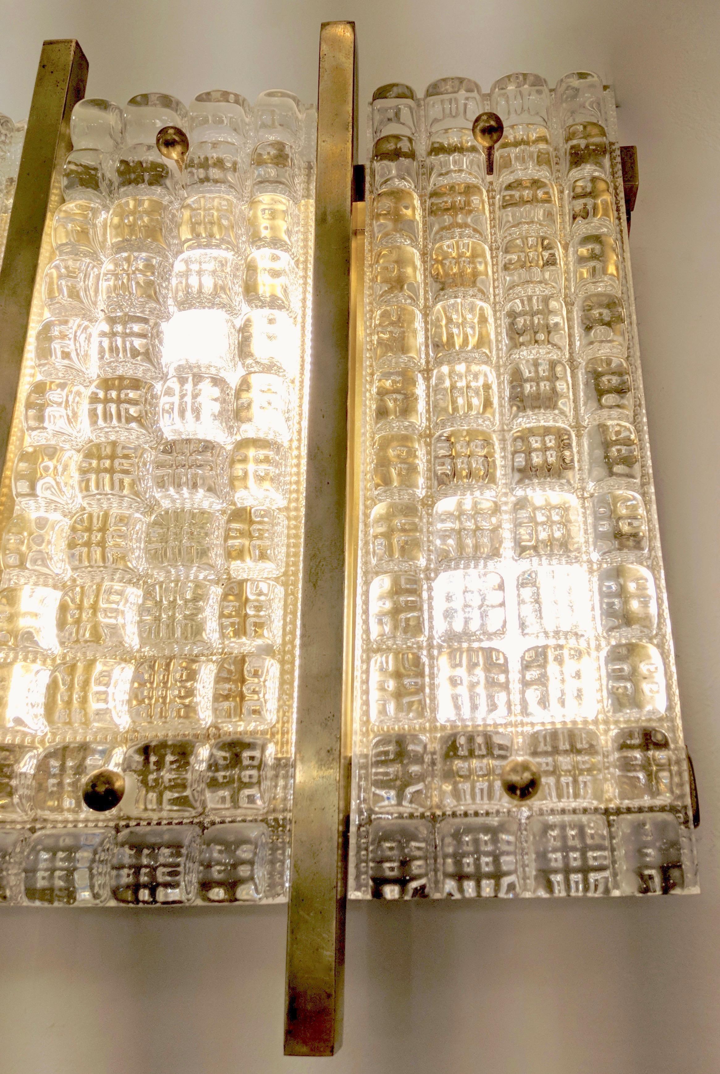 1970s Italian Large Rectangular Brass and Clear Crystal Murano Glass Sconces In Excellent Condition In New York, NY