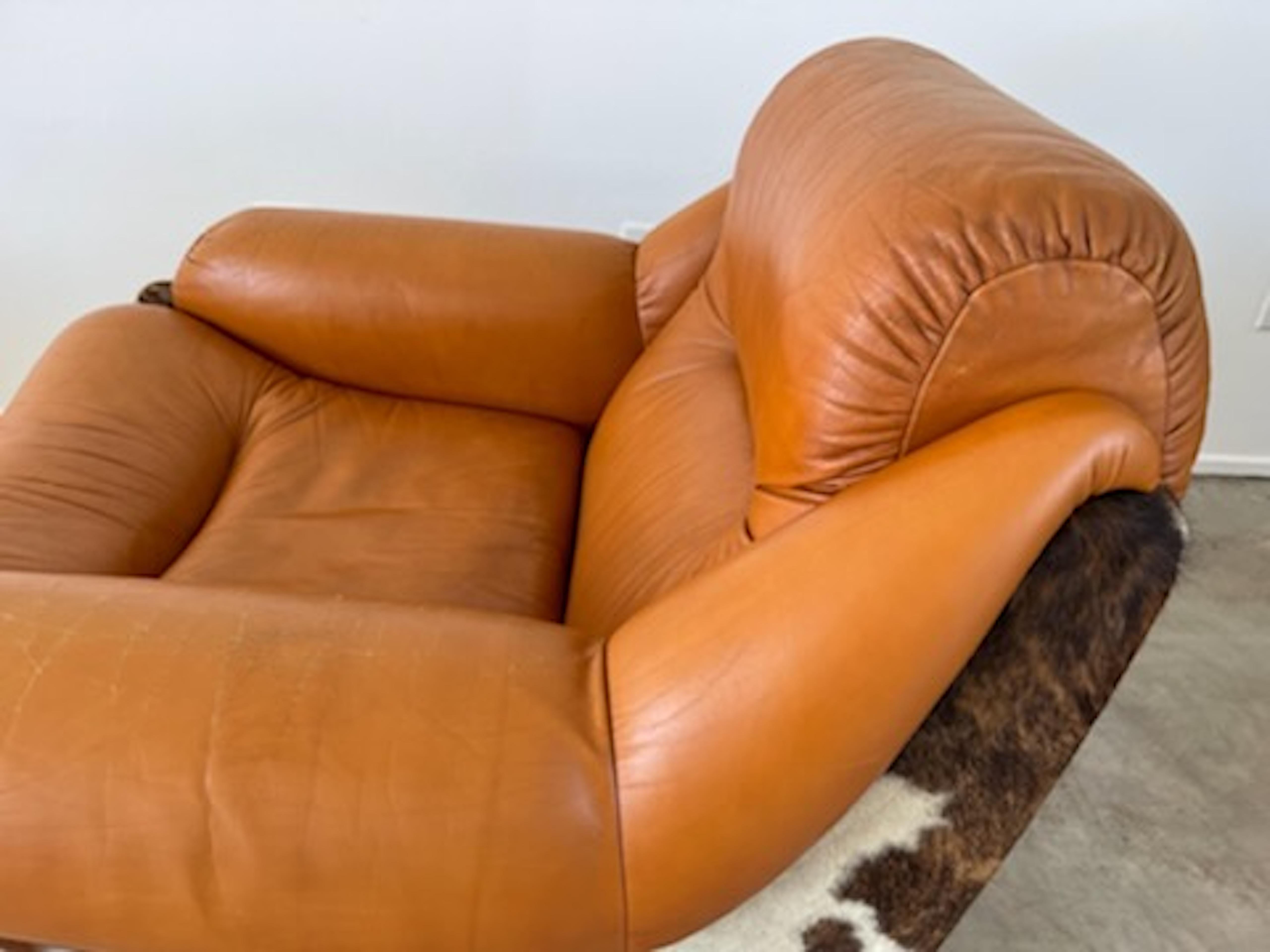 1970s Italian Leather Chairs 3