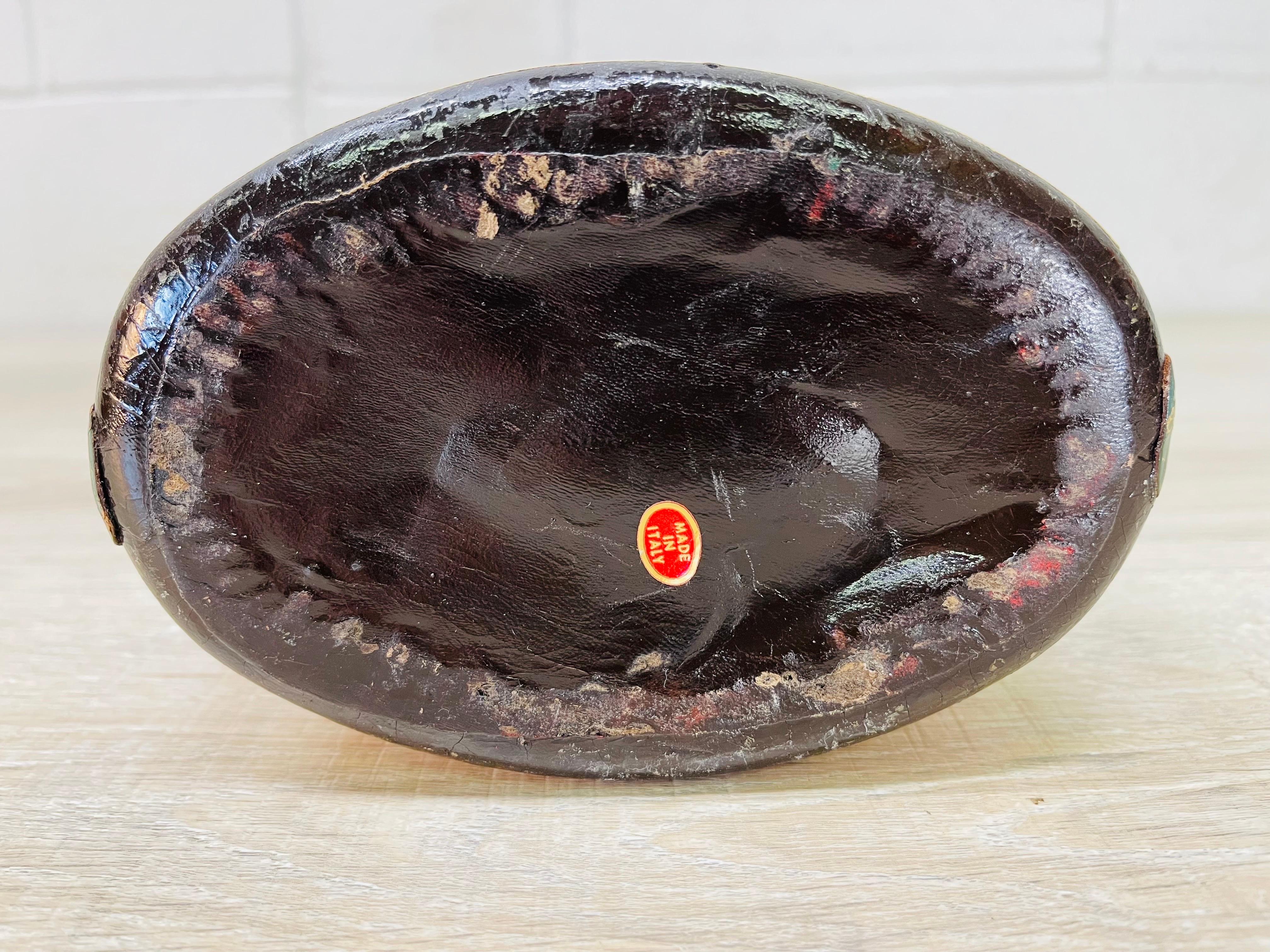 1970s Italian Leather Duck Decanter In Good Condition In Amherst, NH