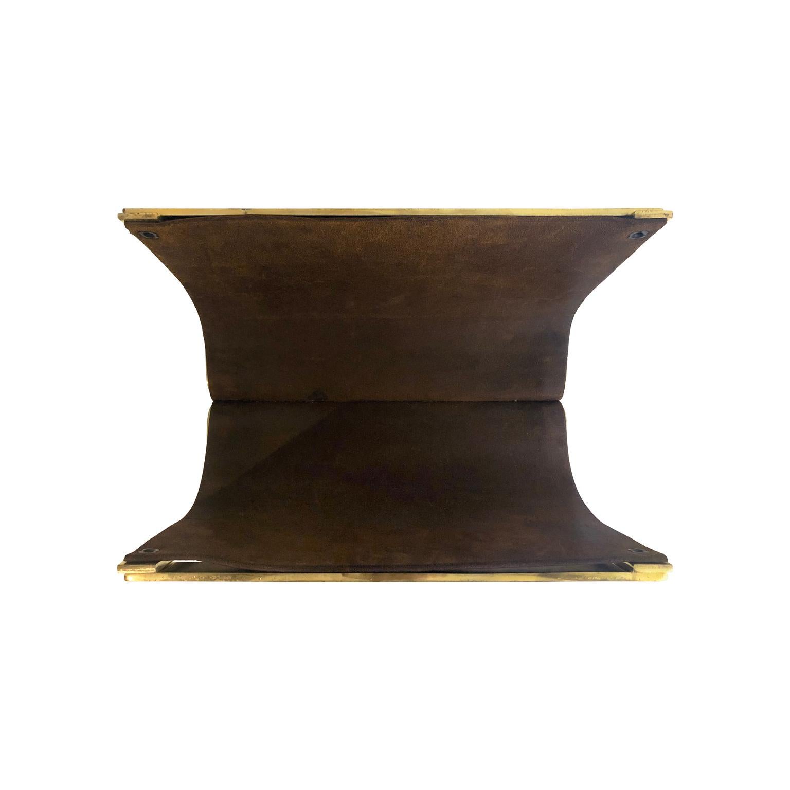1970s Italian Magazine Rack/Log Rack in Brown Leather and Brass In Good Condition In New York, NY