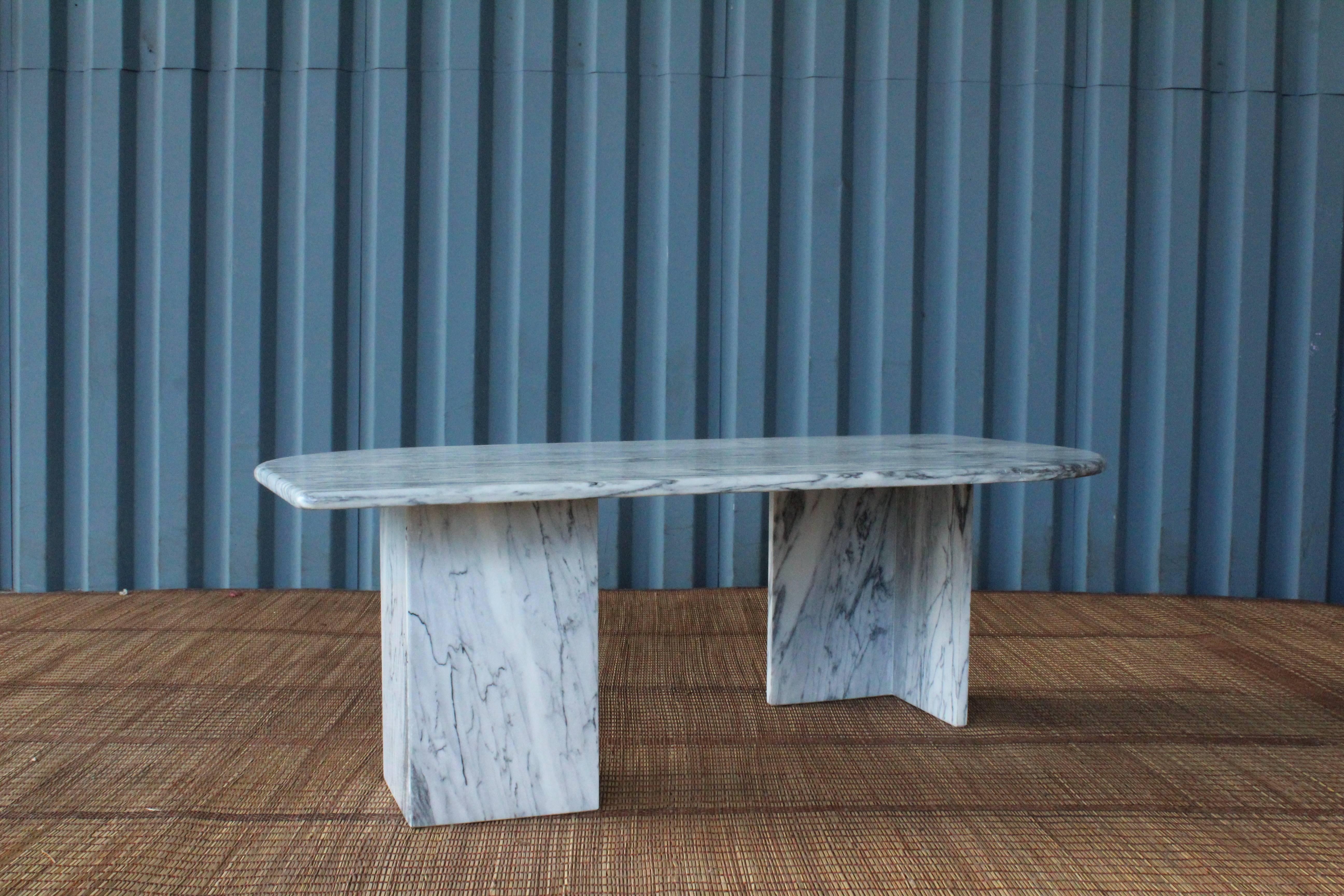1970s Italian Marble Coffee Table In Excellent Condition In Los Angeles, CA