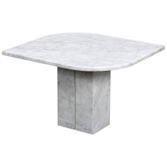 1970s Italian Marble End Table with Rounded Corner Square Top