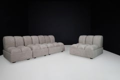 Conjunto de sofás modulares italianos de mediados de siglo de 1970 en bouclé nuevo, juego de 4 plazas