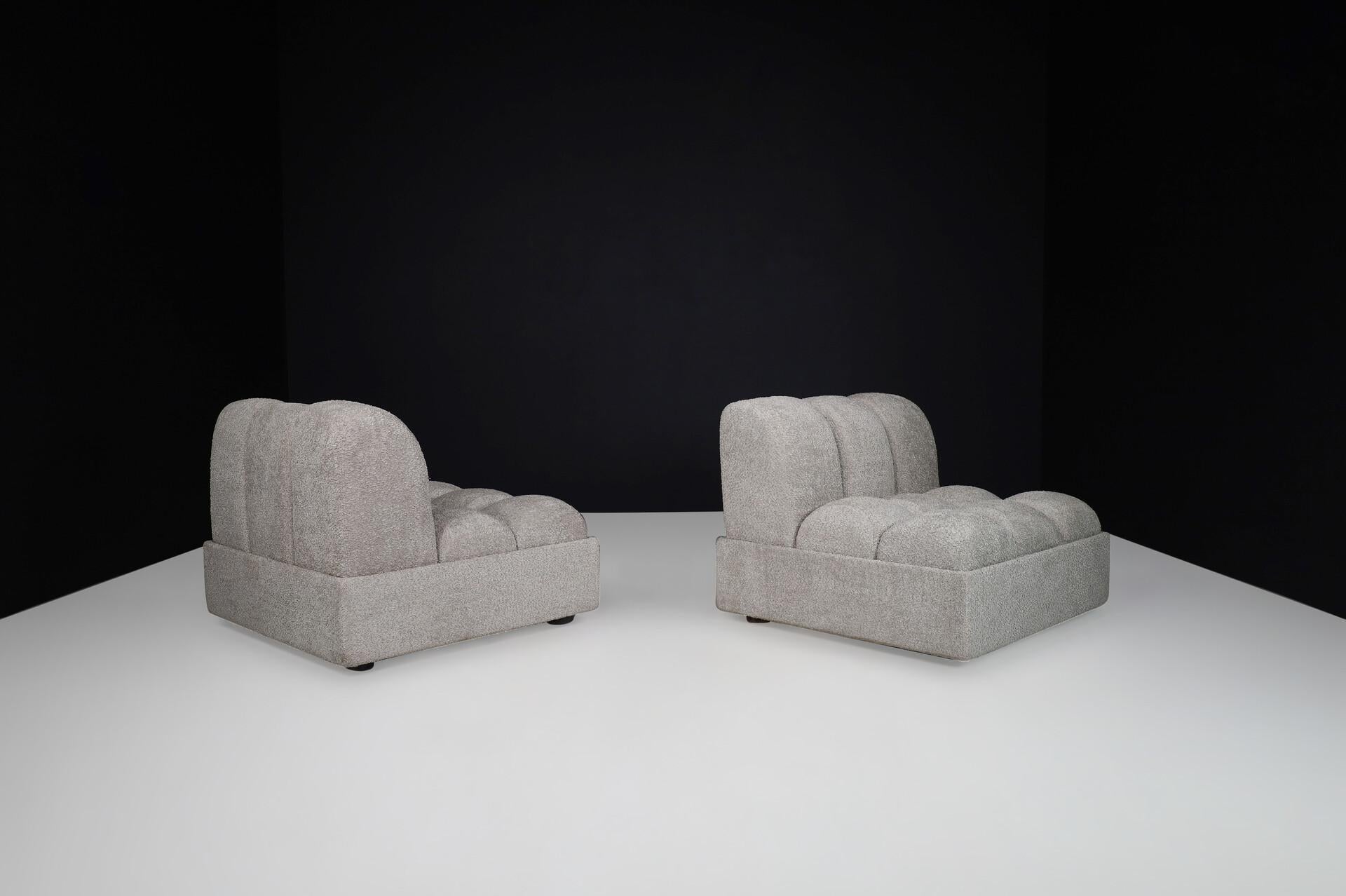 20th Century 1970s Italian Mid-Century Modular Sofa Set in New Bouclé, Set of 4 Seats For Sale