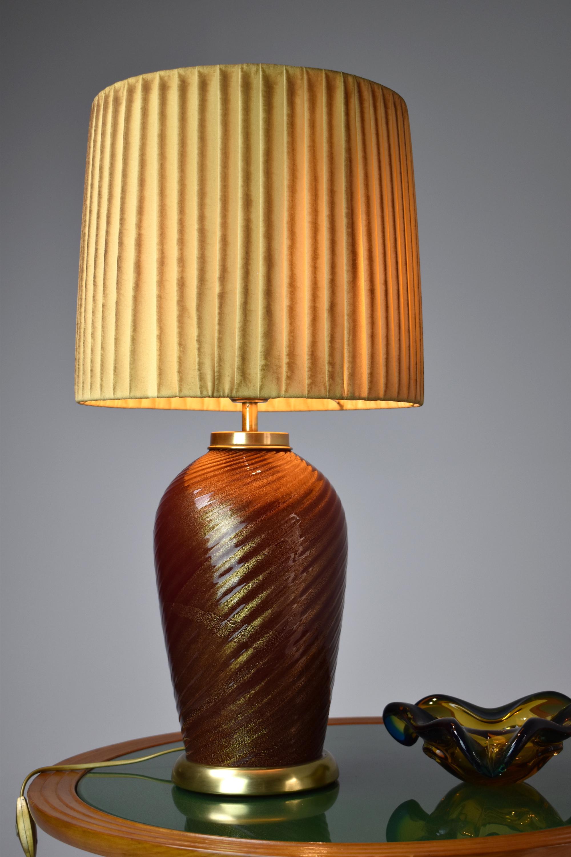 20th Century 1970's Italian Mid-Century Murano Table Lamp by Tommaso Barbi For Sale