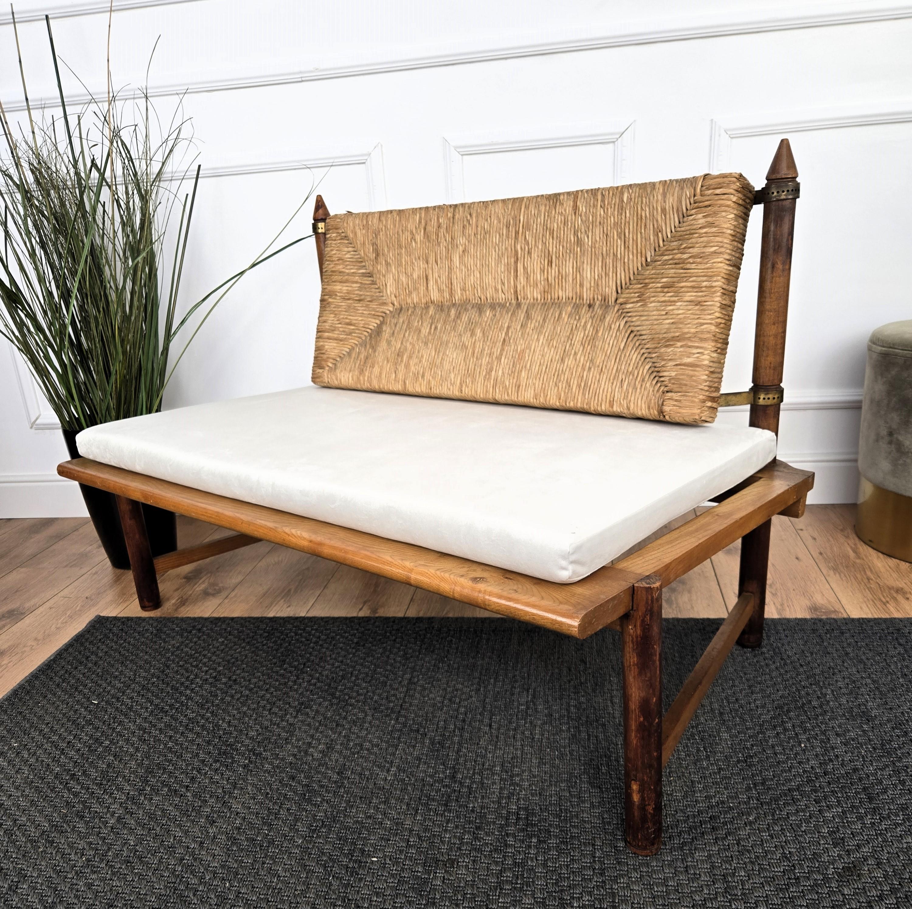 1970s Italian Midcentury Carved Wood Brass Cord Woven Rope Lounge Bench Sofa For Sale 1