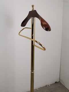 1970s Italian Midcentury Hollywood Regency Brass and Wood Valet Stand Dressboy
