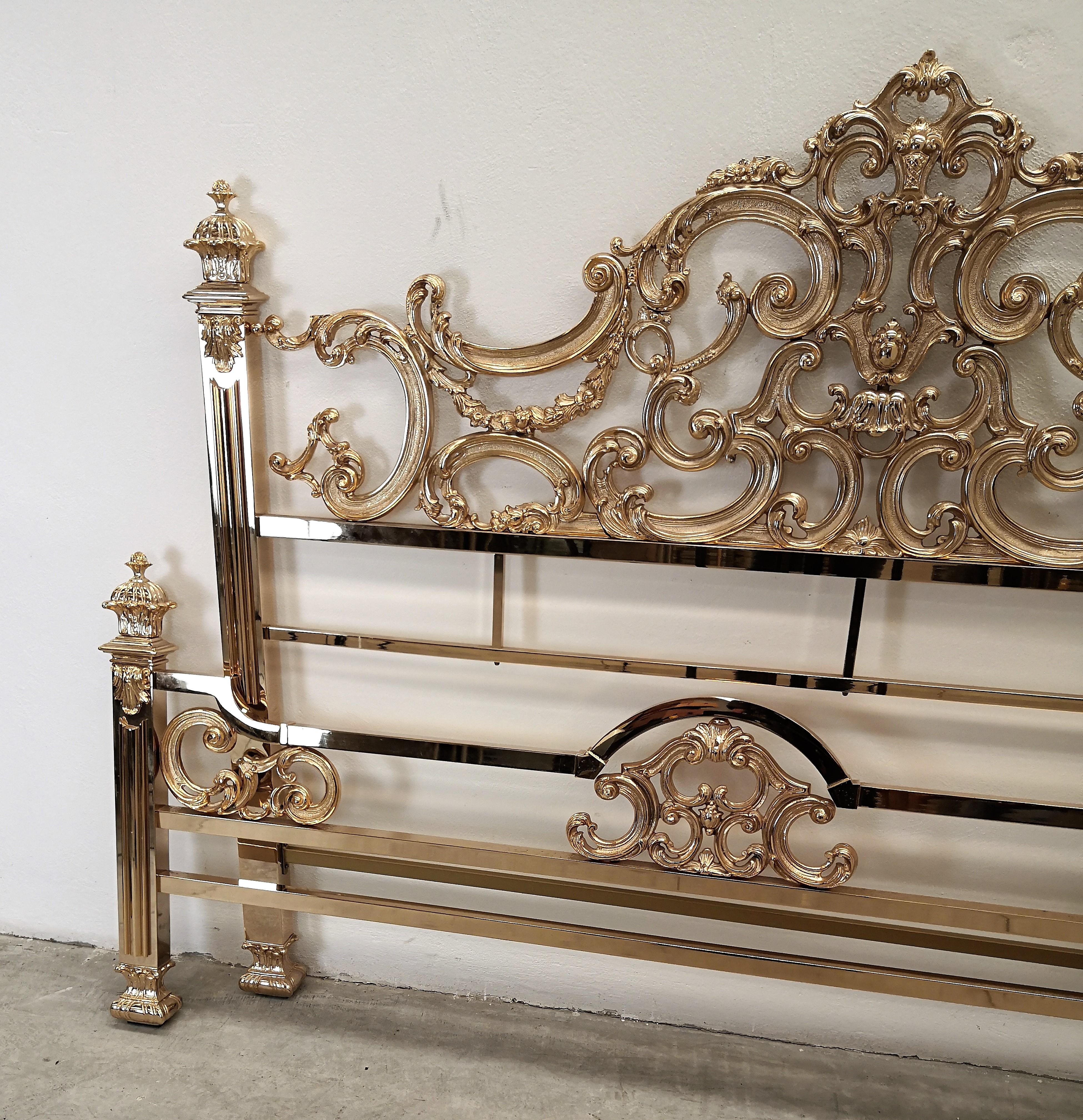 20th Century Italian Midcentury Neoclassical Hollywood Regency Brass King Size Bed Frame